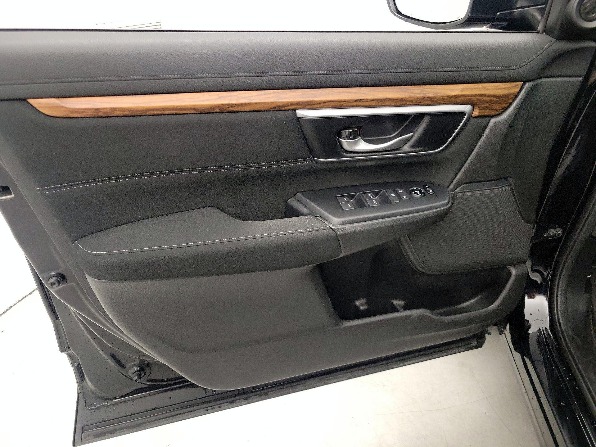 Thumbnail: 2017 Honda CR-V - 12