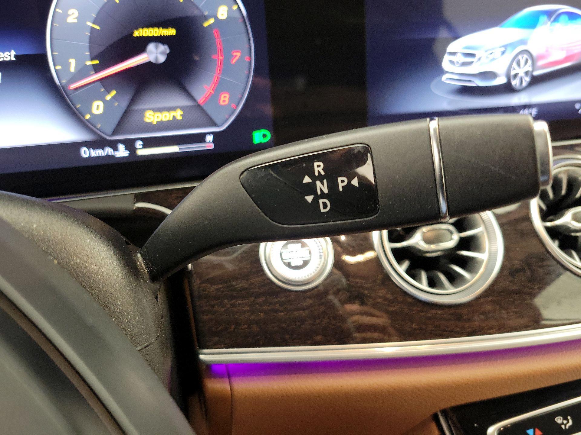 Thumbnail: 2018 Mercedes-Benz E-Class - 18