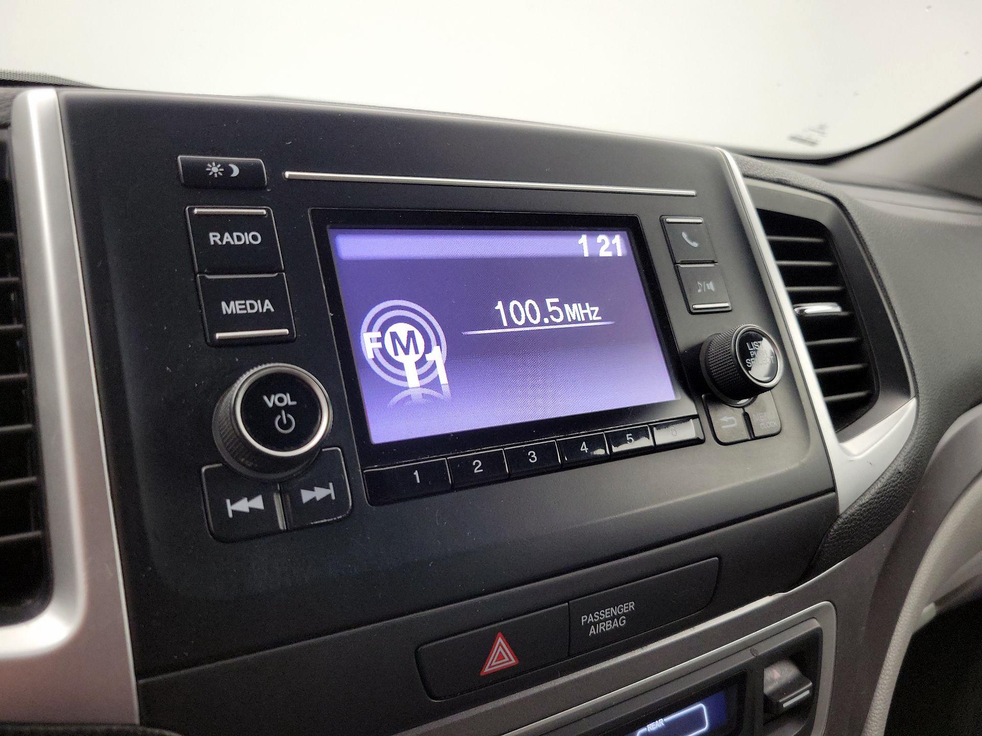 Thumbnail: 2020 Honda Pilot - 15