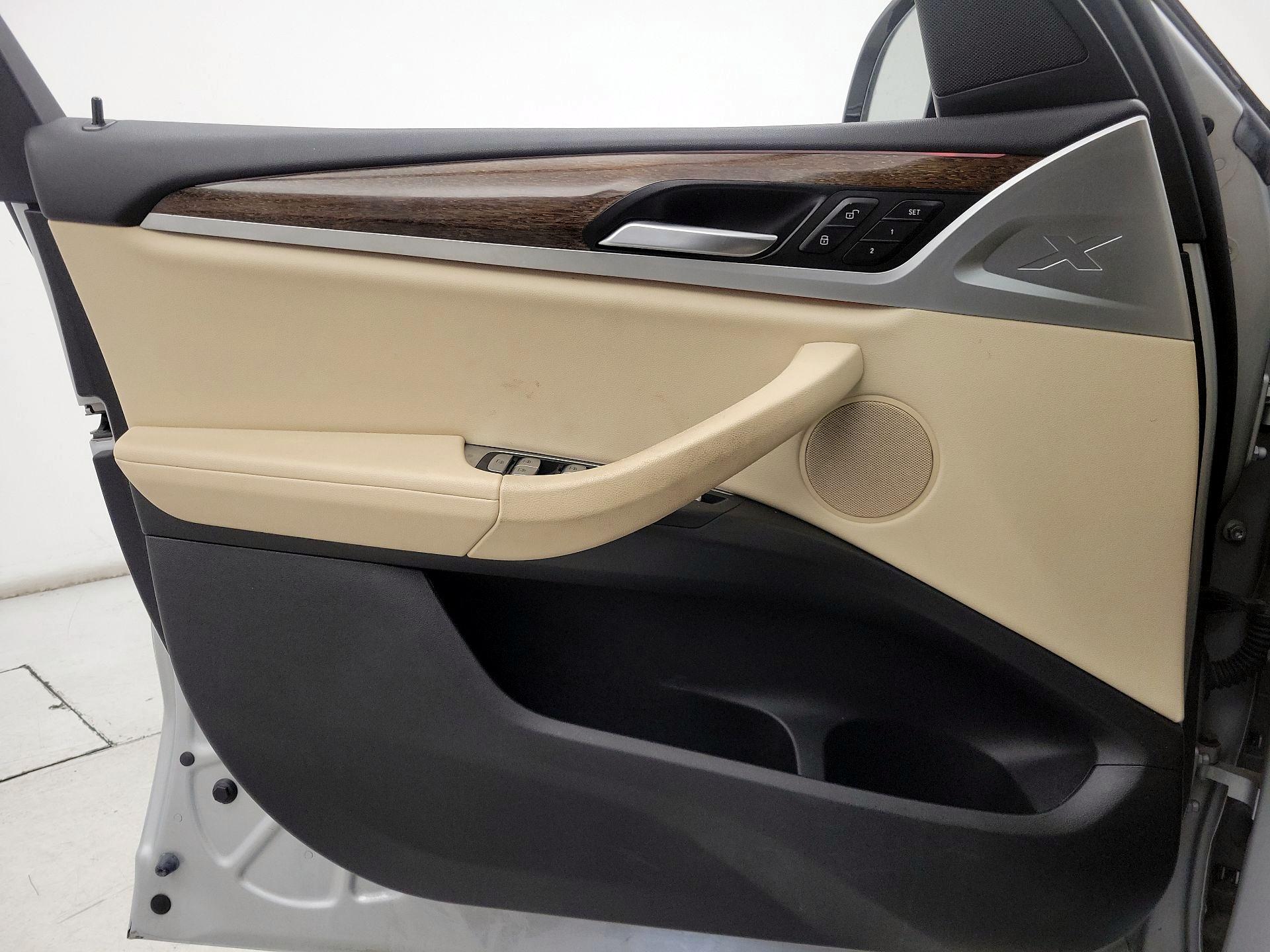 Thumbnail: 2021 BMW X3 - 12