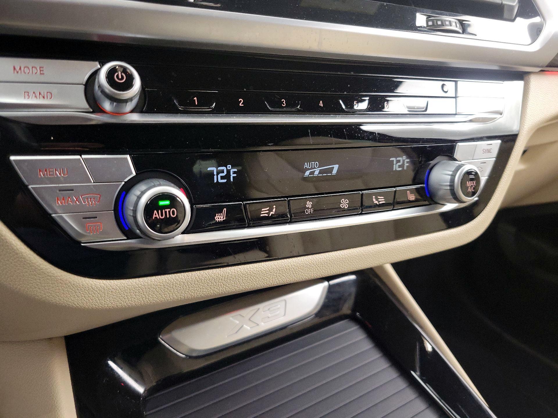 Thumbnail: 2021 BMW X3 - 17