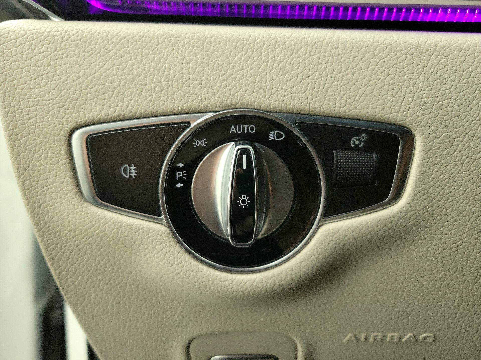 Thumbnail: 2018 Mercedes-Benz E-Class - 13