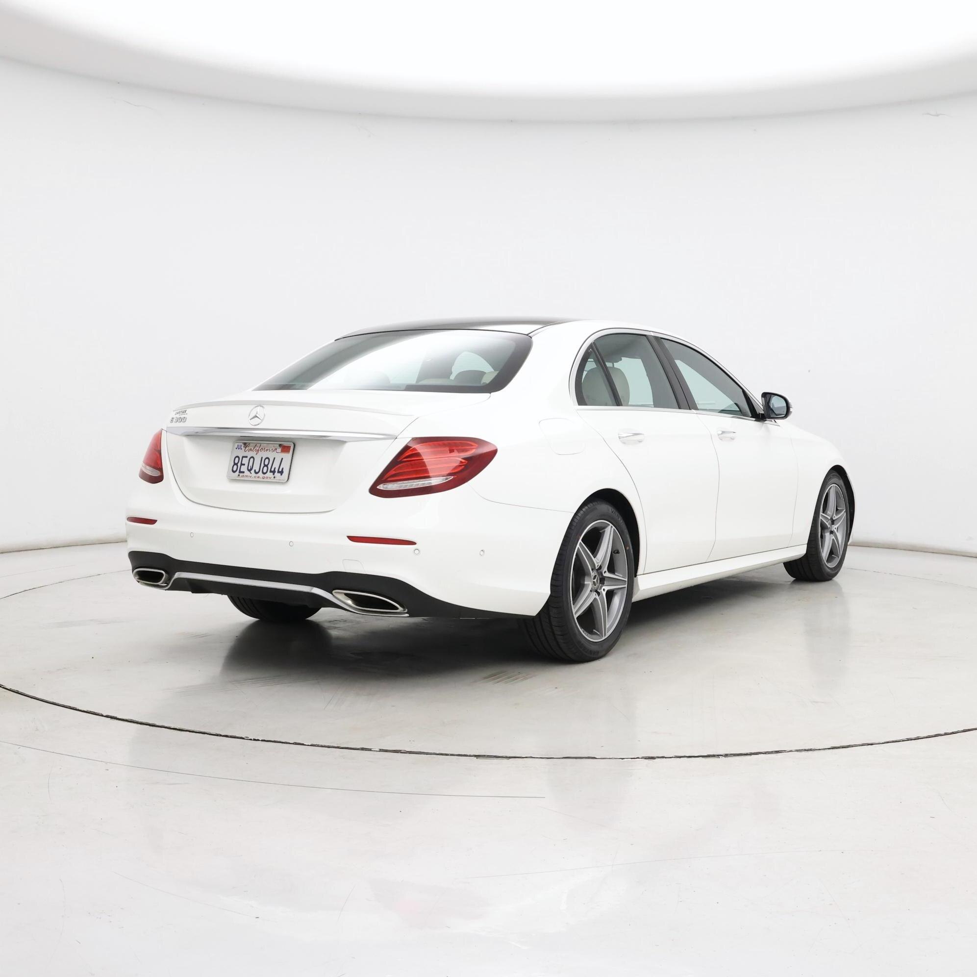 Thumbnail: 2018 Mercedes-Benz E-Class - 8