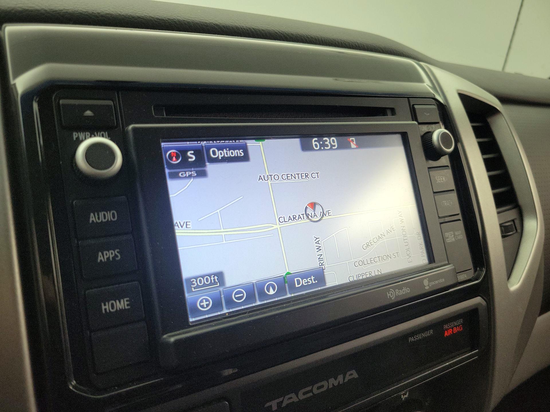 Thumbnail: 2015 Toyota Tacoma - 14