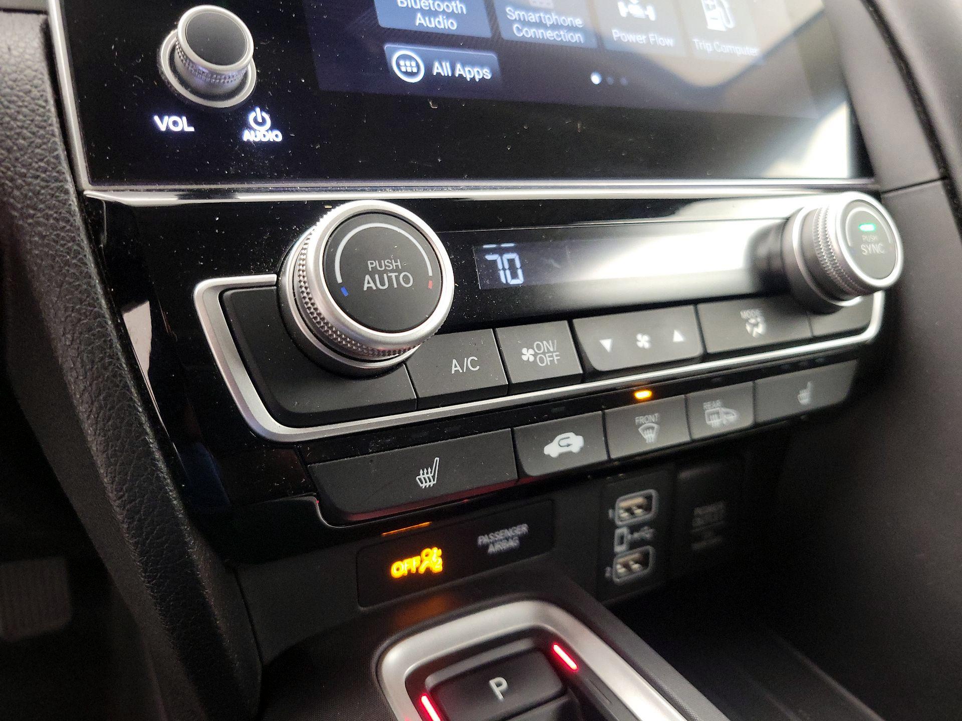 Thumbnail: 2019 Honda Insight - 17