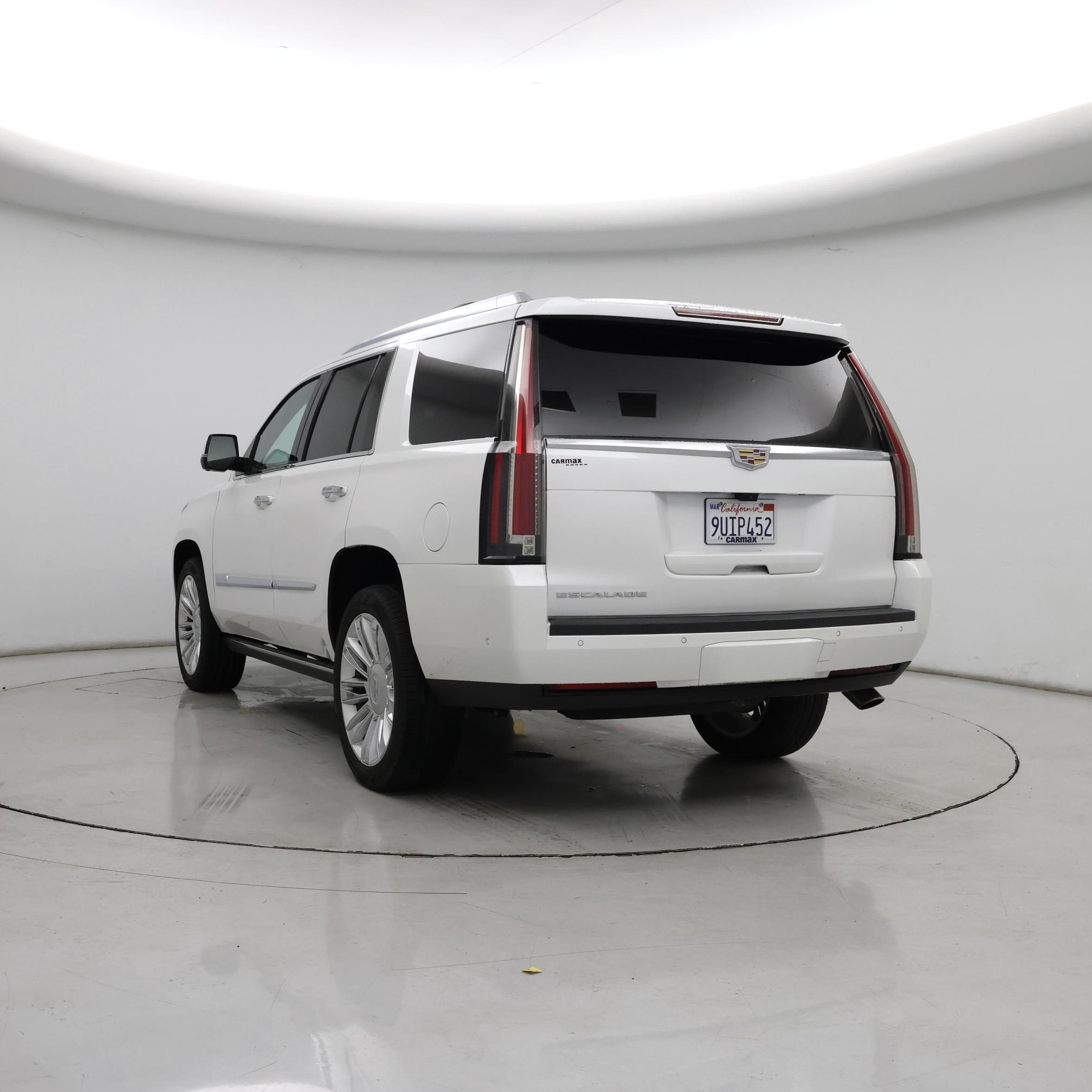 Thumbnail: 2017 Cadillac Escalade - 2