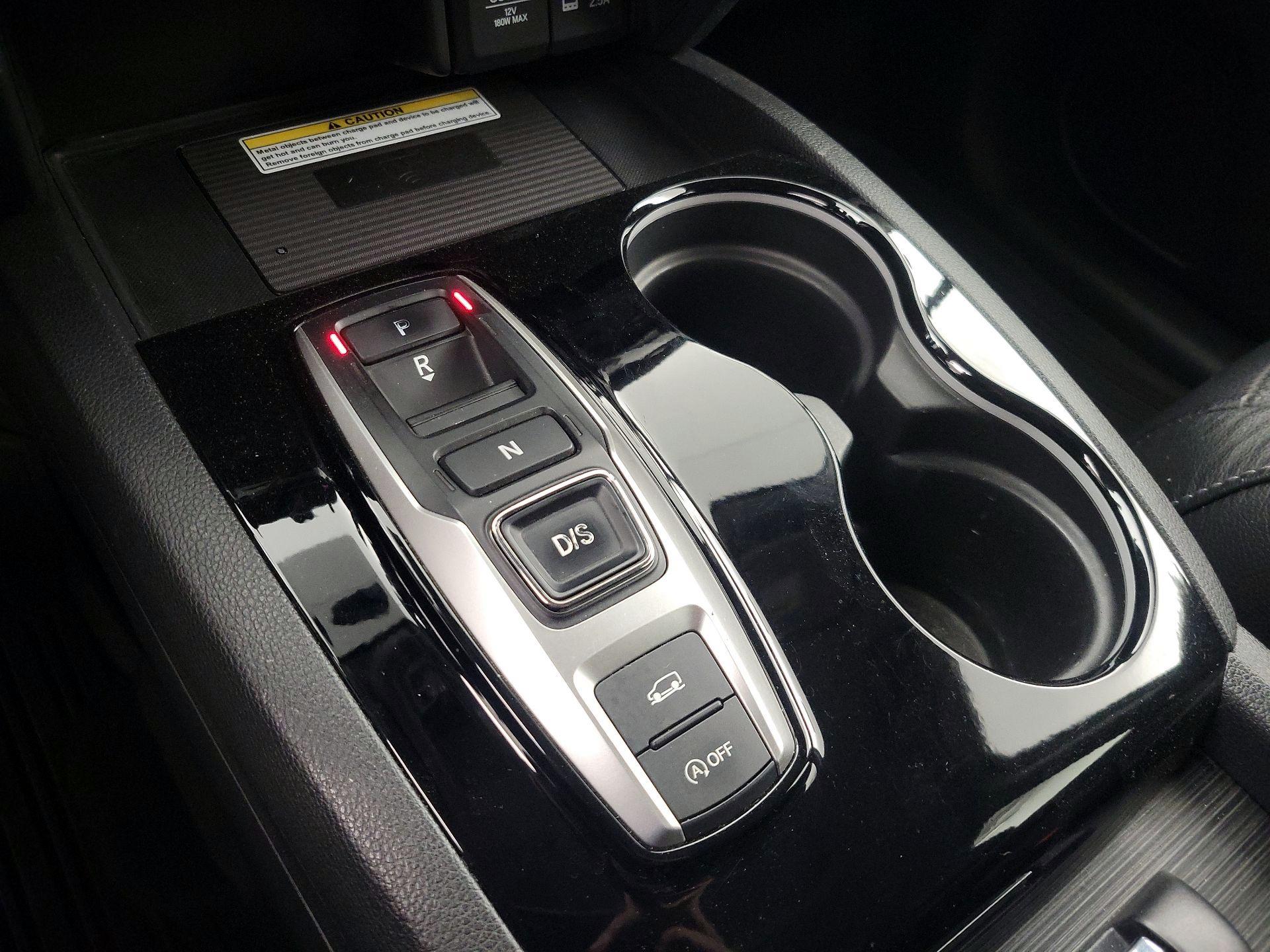 Thumbnail: 2019 Honda Pilot - 18