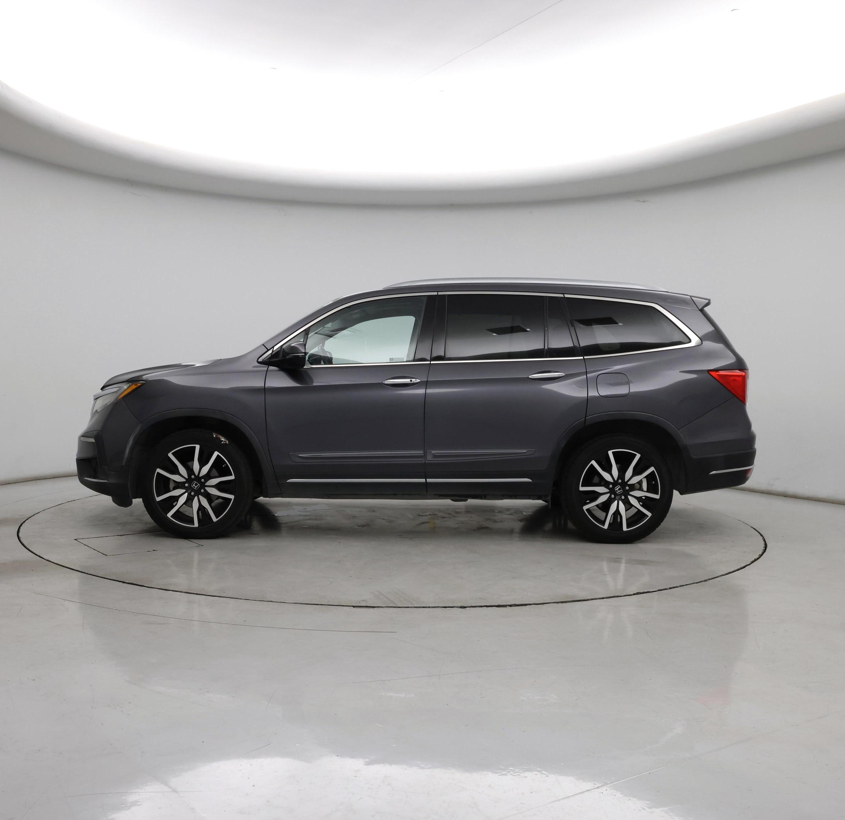 Thumbnail: 2019 Honda Pilot - 3