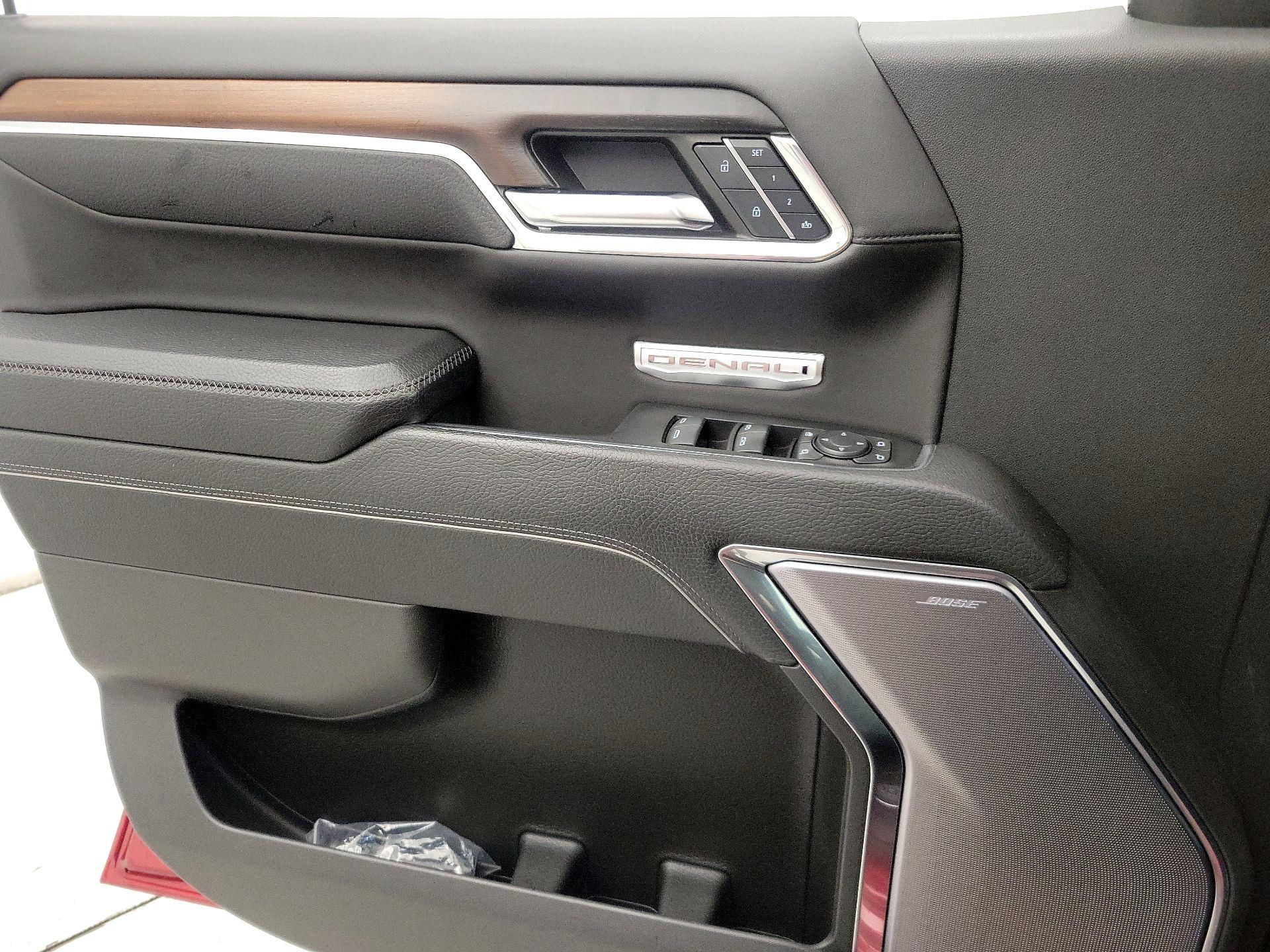 Thumbnail: 2024 GMC Sierra 1500 - 12