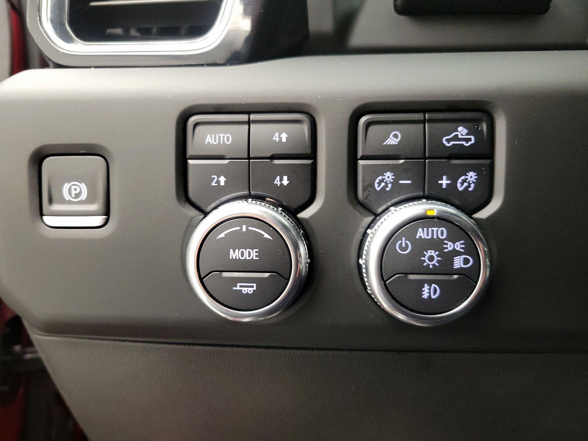 Thumbnail: 2024 GMC Sierra 1500 - 13