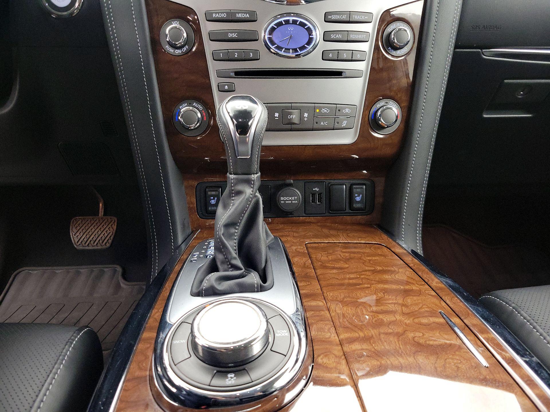Thumbnail: 2019 INFINITI QX80 - 18