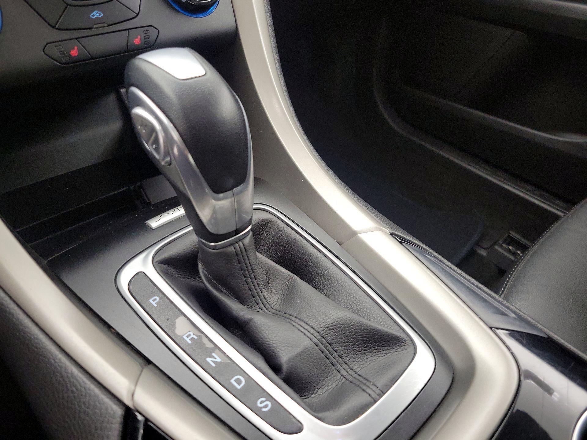 Thumbnail: 2016 Ford Fusion - 17