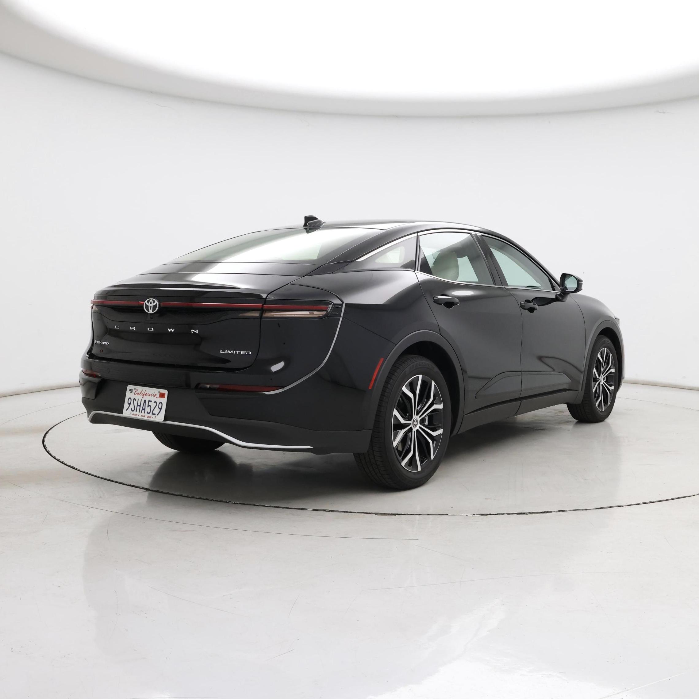 Thumbnail: 2025 Toyota Crown - 8