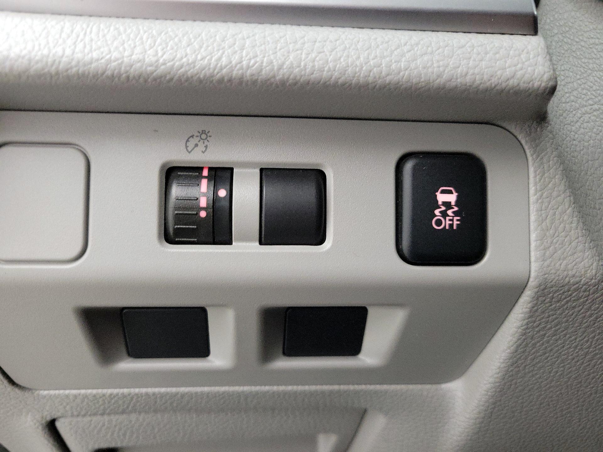 Thumbnail: 2015 Subaru Forester - 13