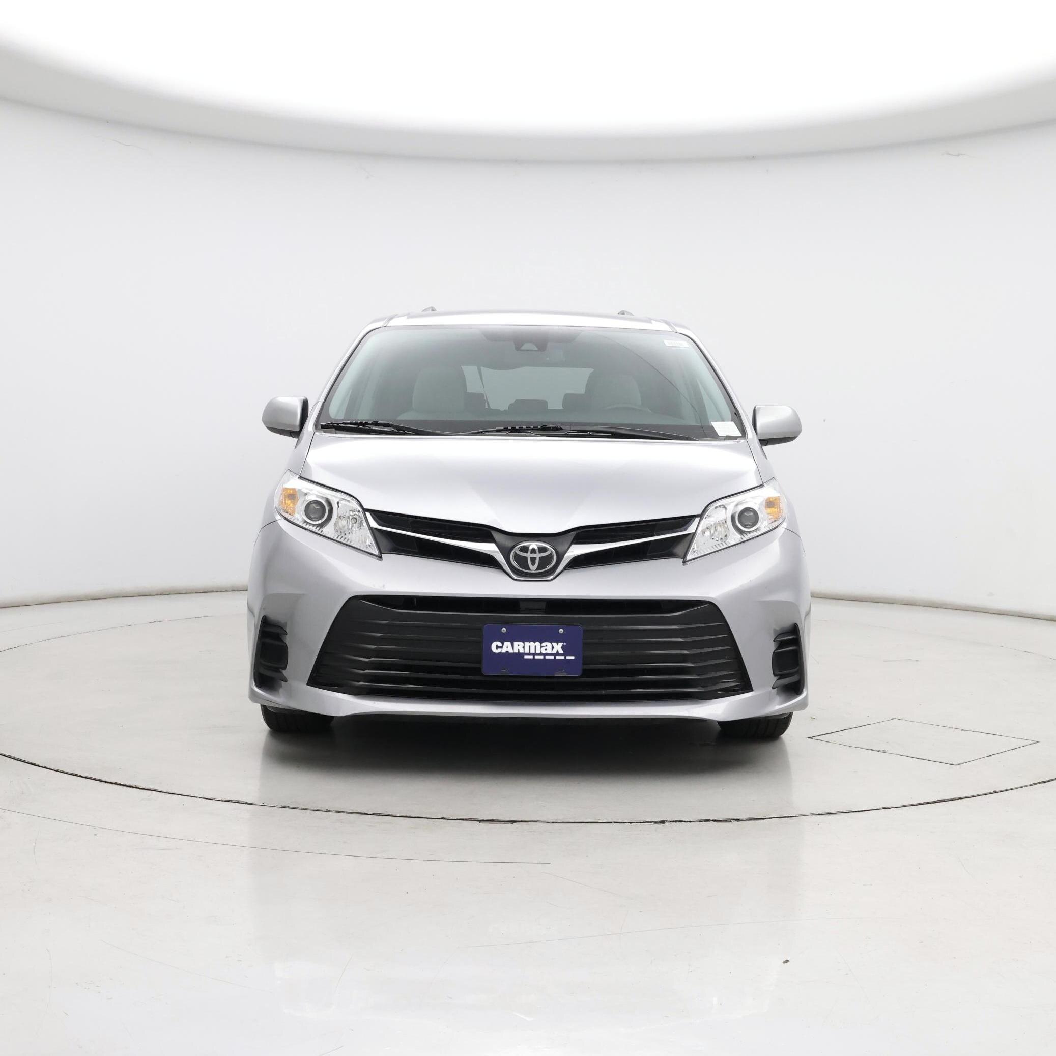 Thumbnail: 2018 Toyota Sienna - 5