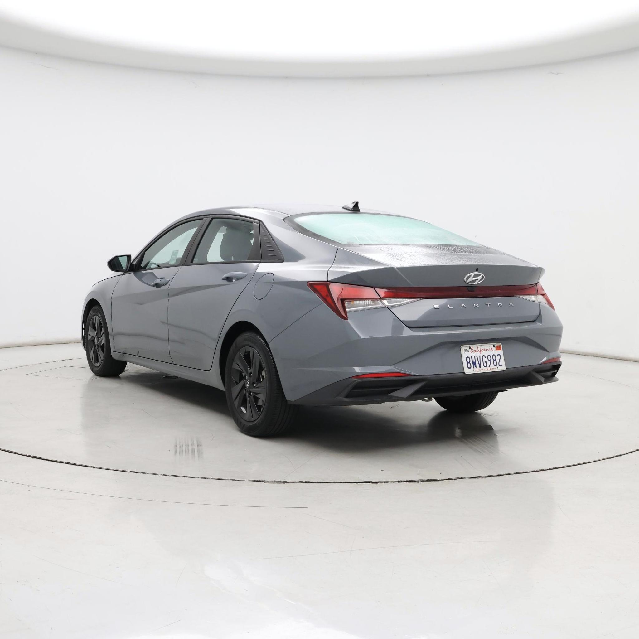 Thumbnail: 2021 Hyundai Elantra - 2