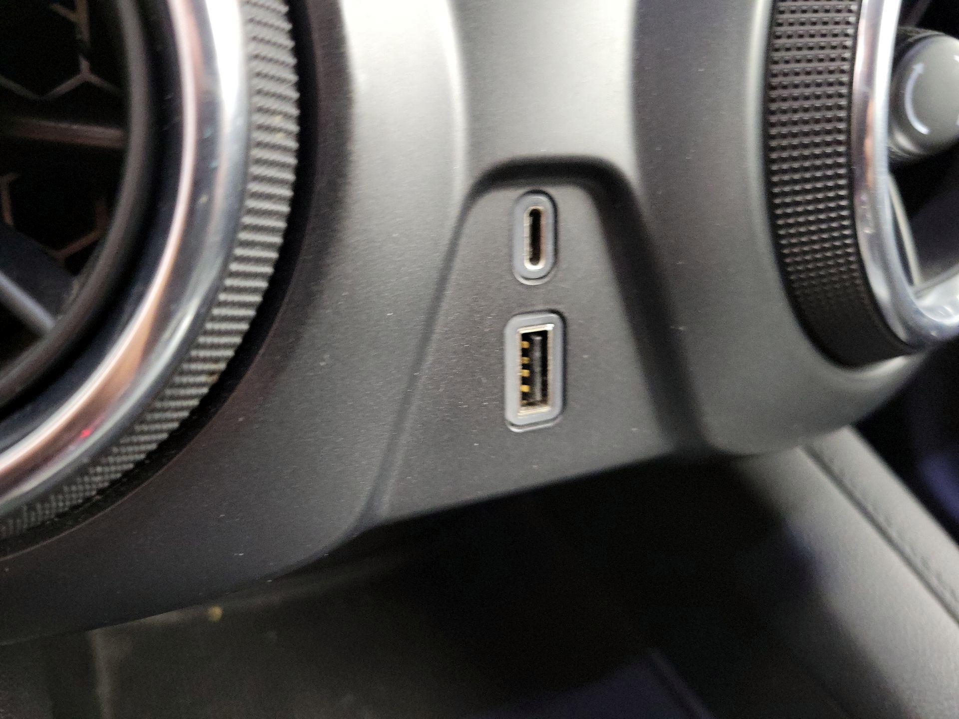 Thumbnail: 2021 Chevrolet Blazer - 18