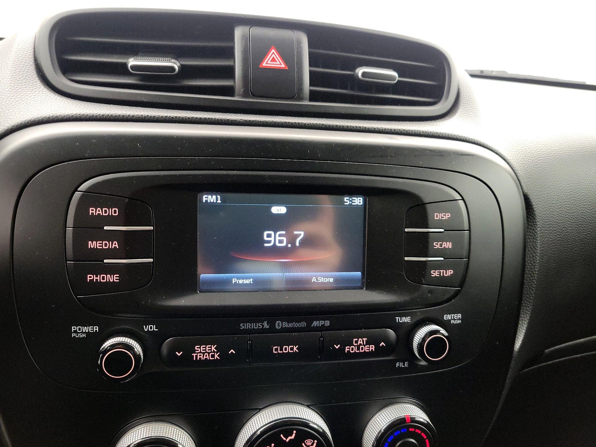 Thumbnail: 2016 Kia Soul - 15