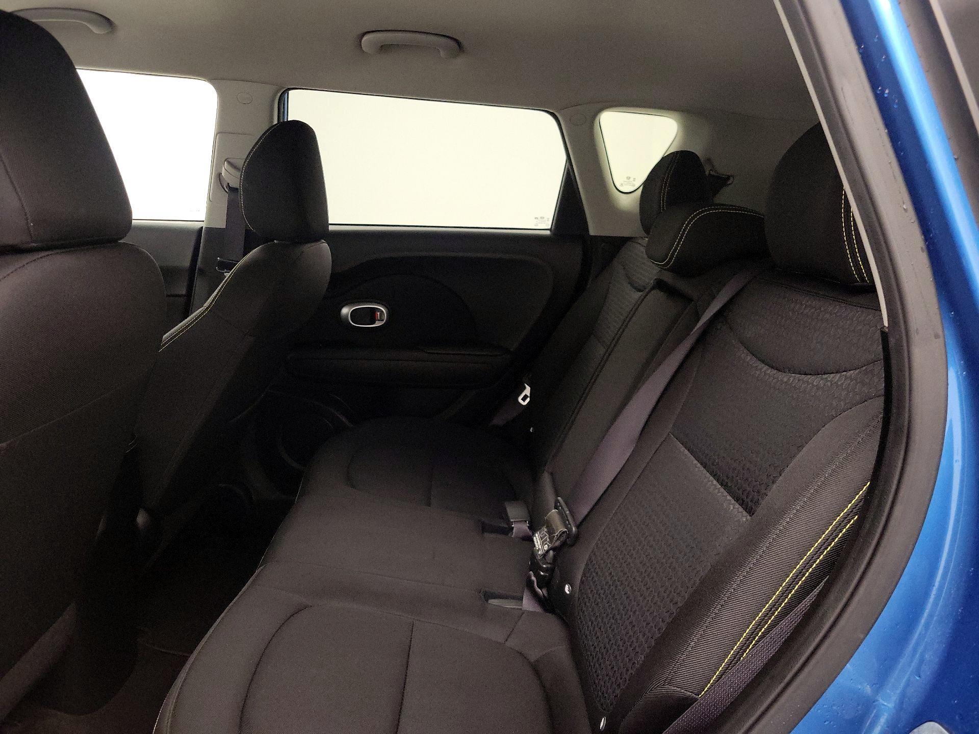 Thumbnail: 2016 Kia Soul - 19