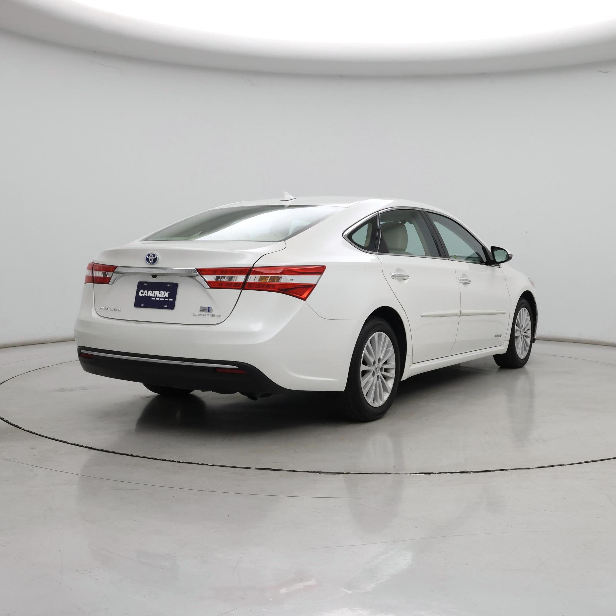 Thumbnail: 2015 Toyota Avalon - 8