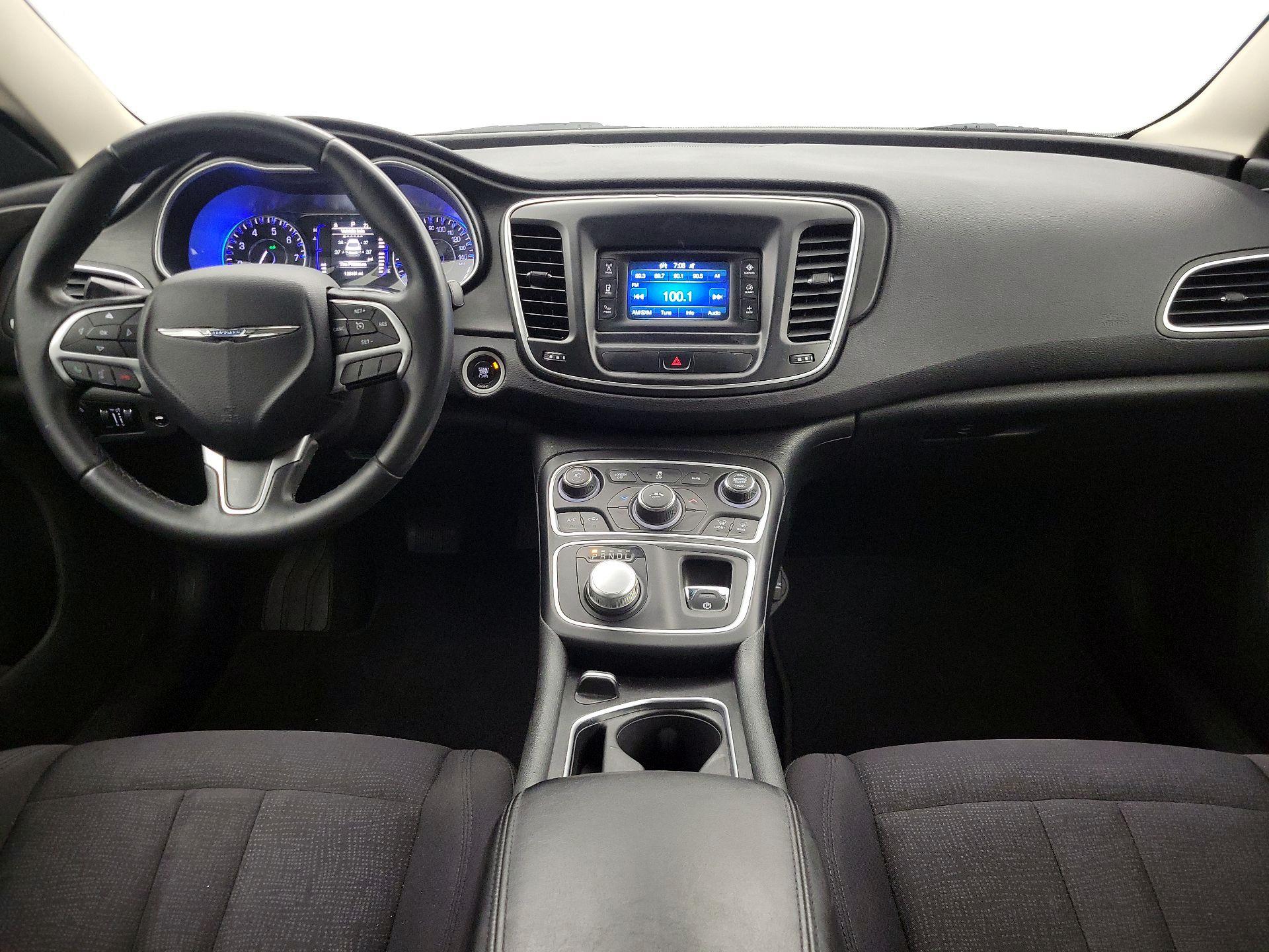 Thumbnail: 2015 Chrysler 200 - 9