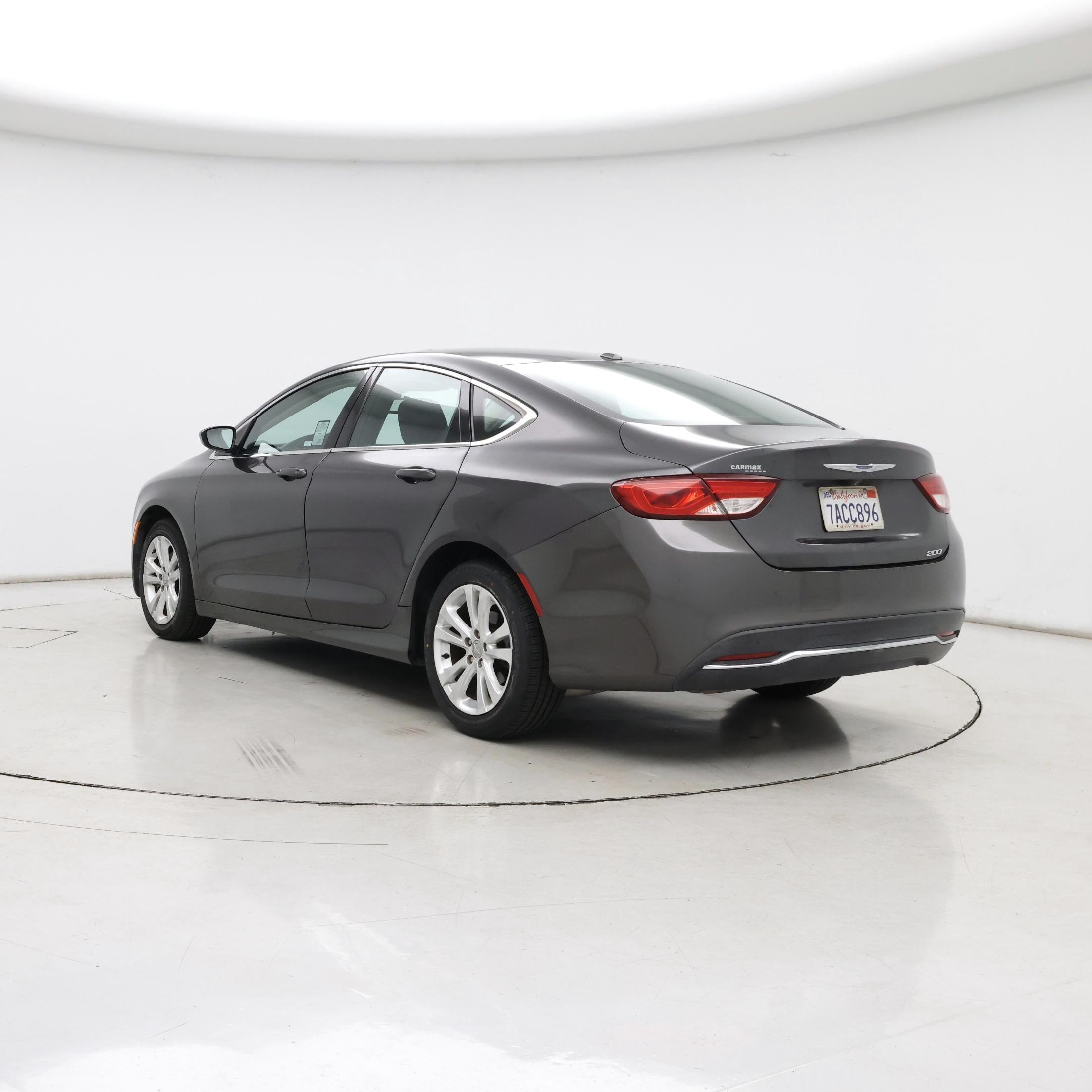 Thumbnail: 2015 Chrysler 200 - 2