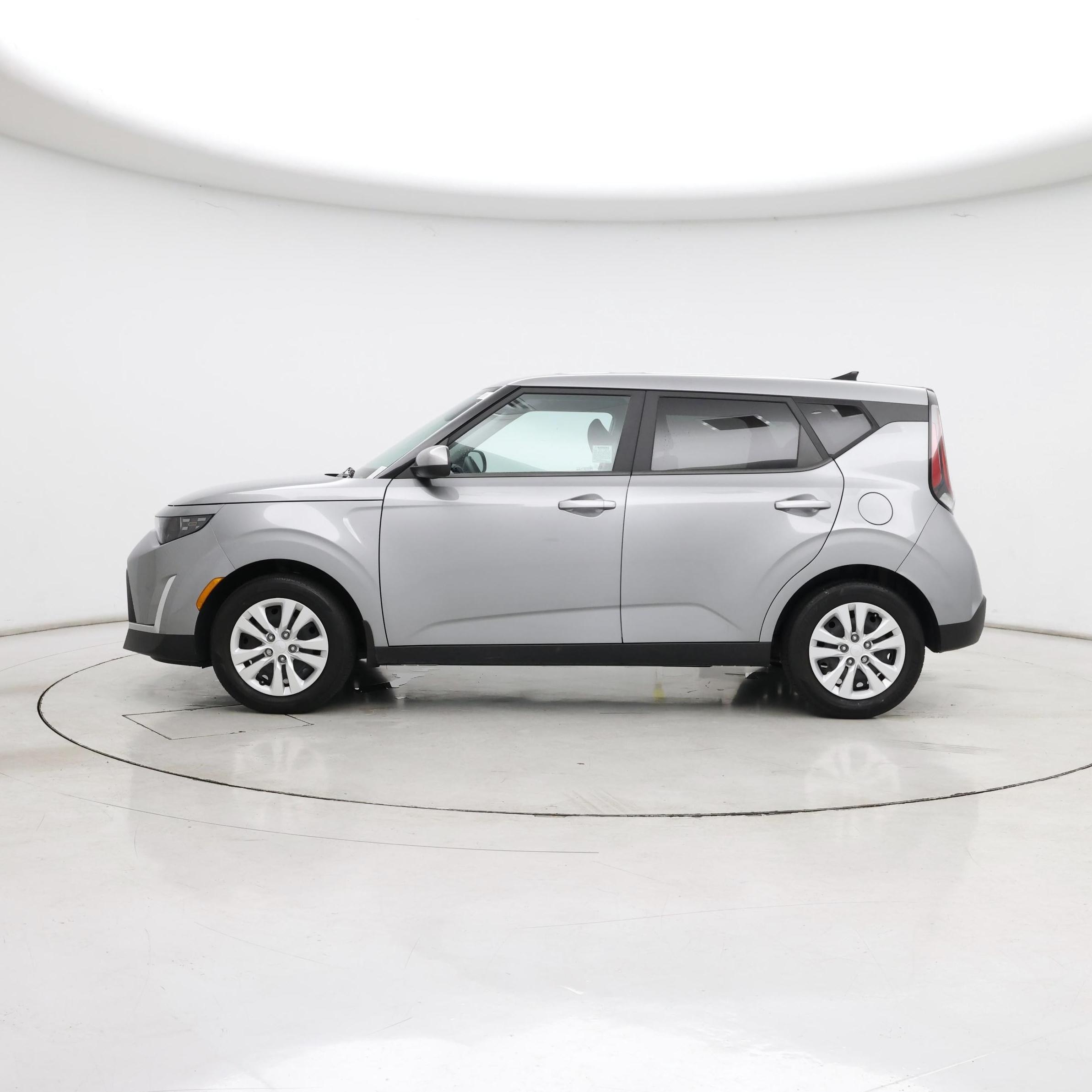 Thumbnail: 2023 Kia Soul - 3