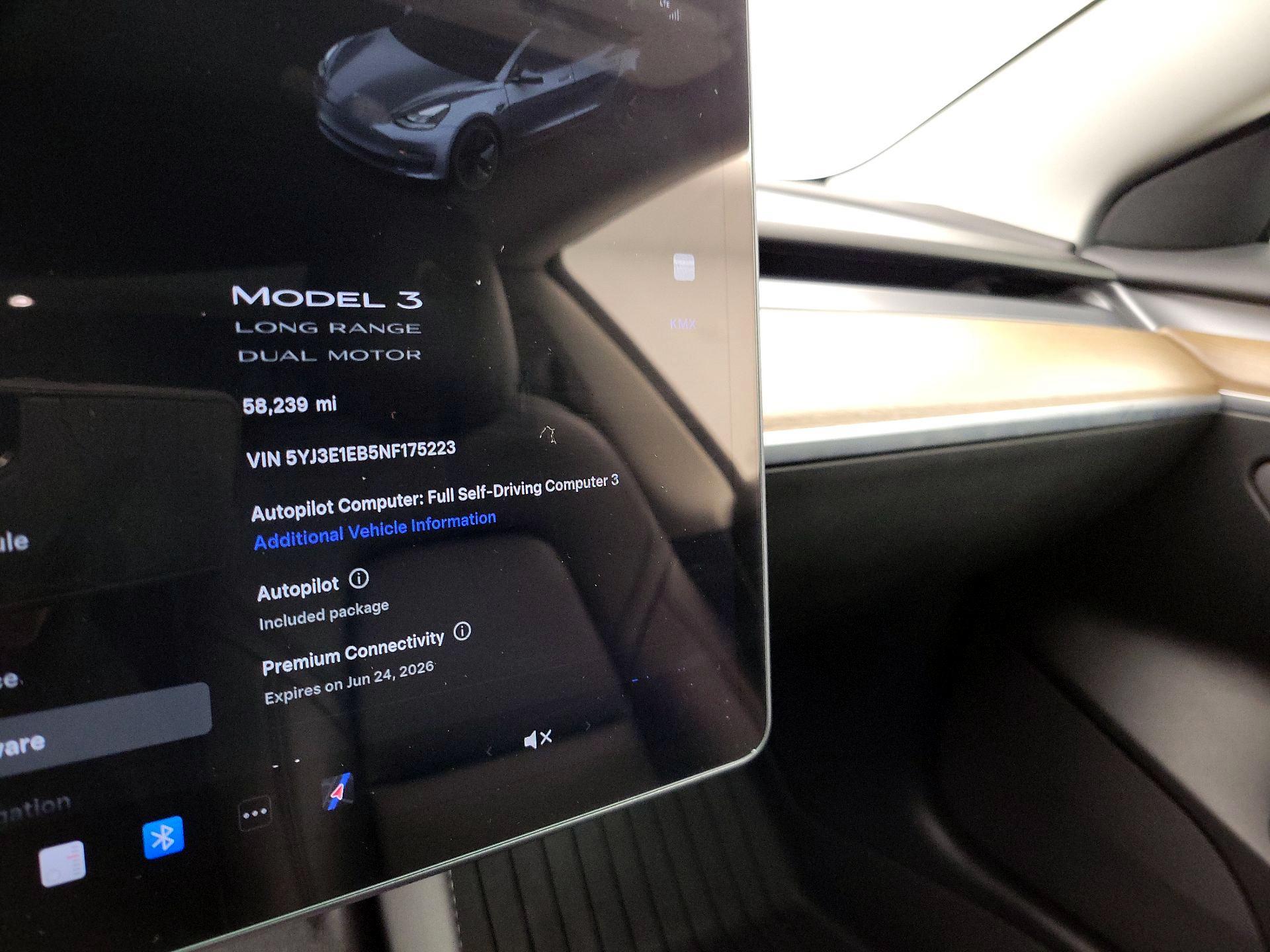 Thumbnail: 2022 Tesla Model 3 - 13