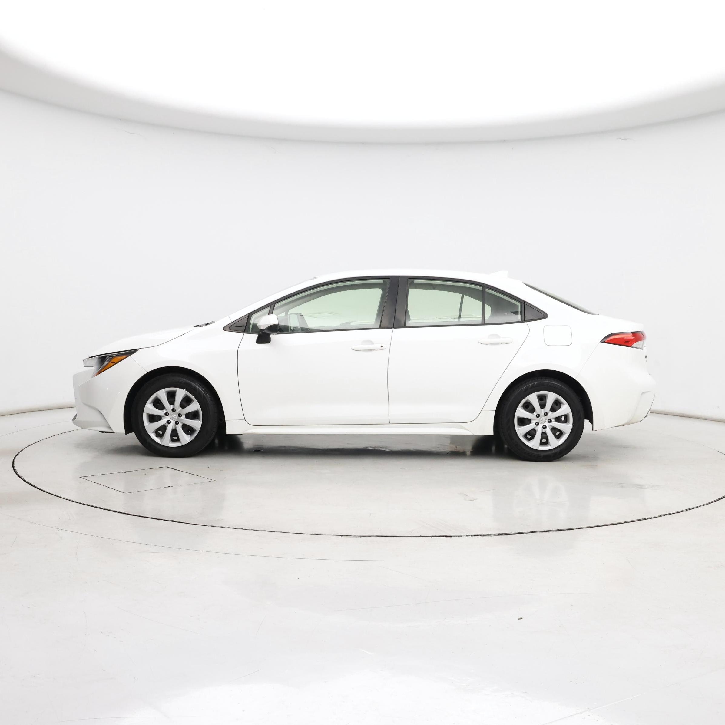 Thumbnail: 2020 Toyota Corolla - 3