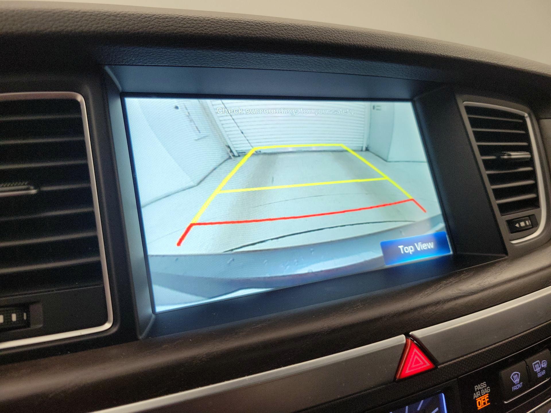 Thumbnail: 2016 Hyundai Genesis - 15