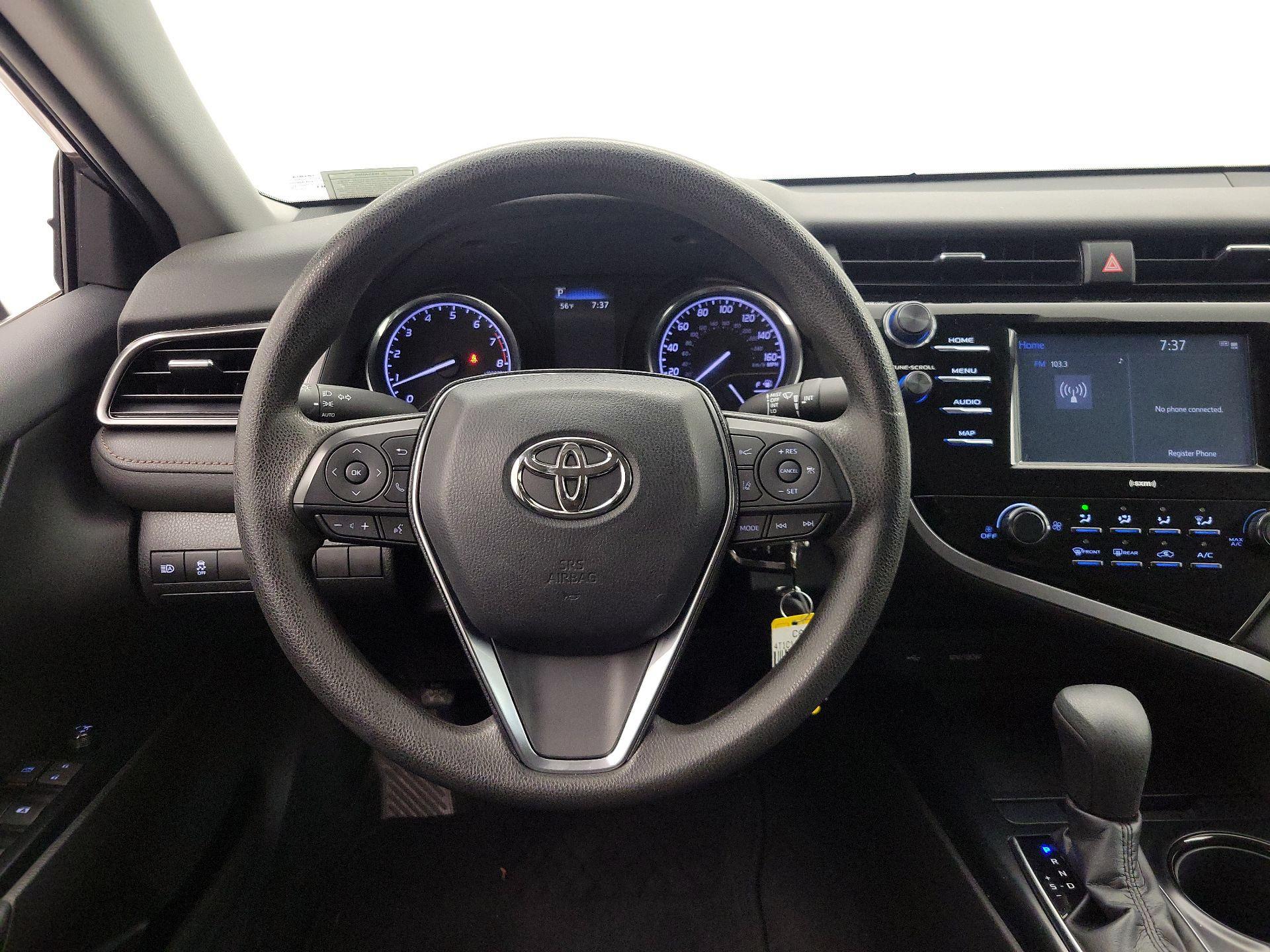 Thumbnail: 2020 Toyota Camry - 10