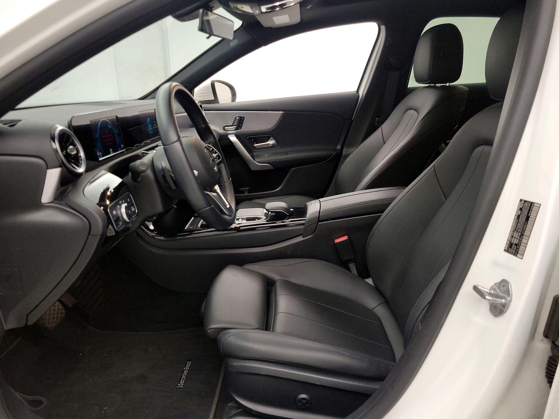 Thumbnail: 2020 Mercedes-Benz A-Class - 11