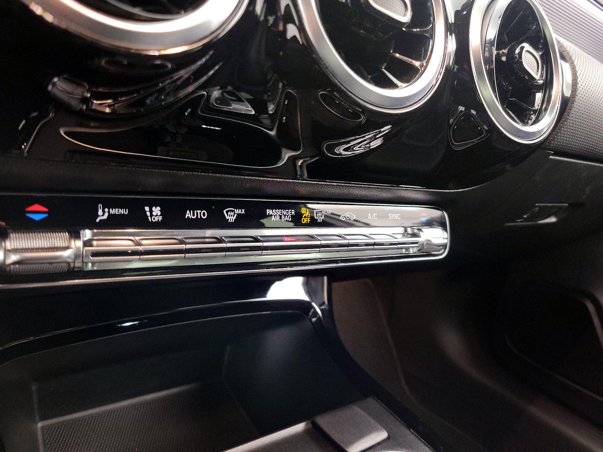 Thumbnail: 2020 Mercedes-Benz A-Class - 16