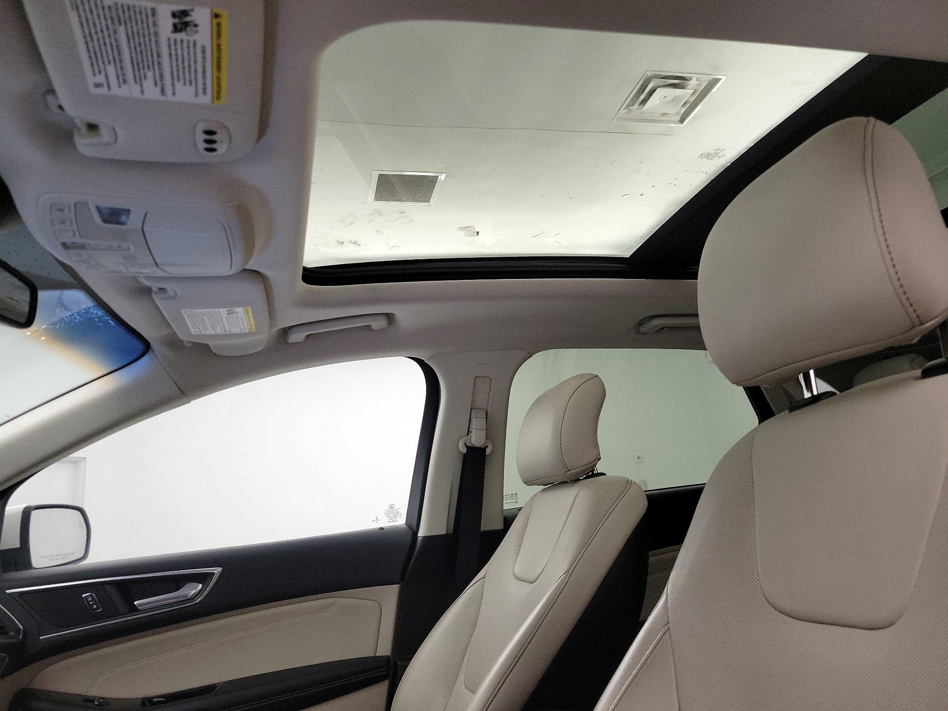 Thumbnail: 2016 Ford Edge - 20