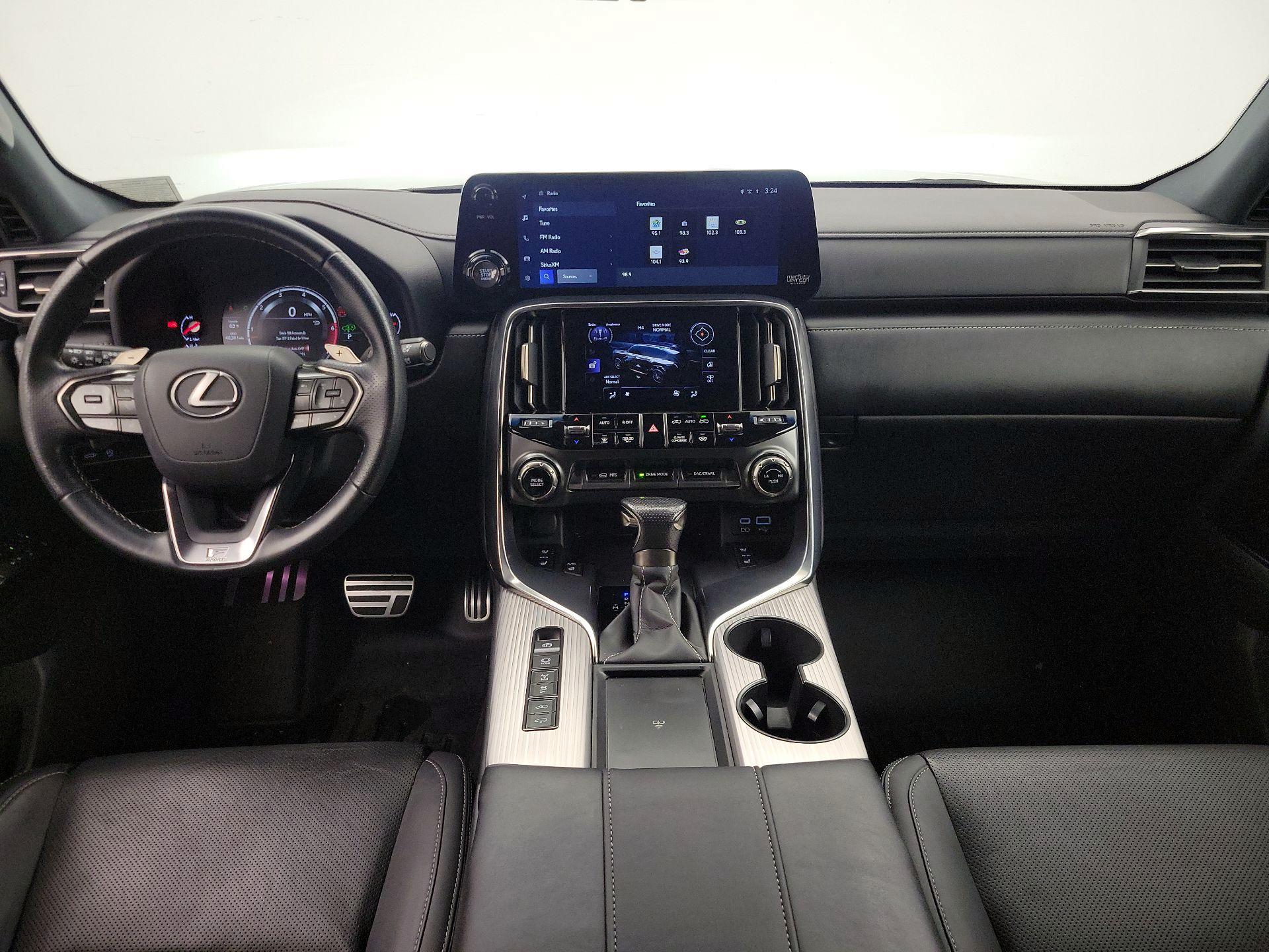 Thumbnail: 2022 Lexus LX - 9