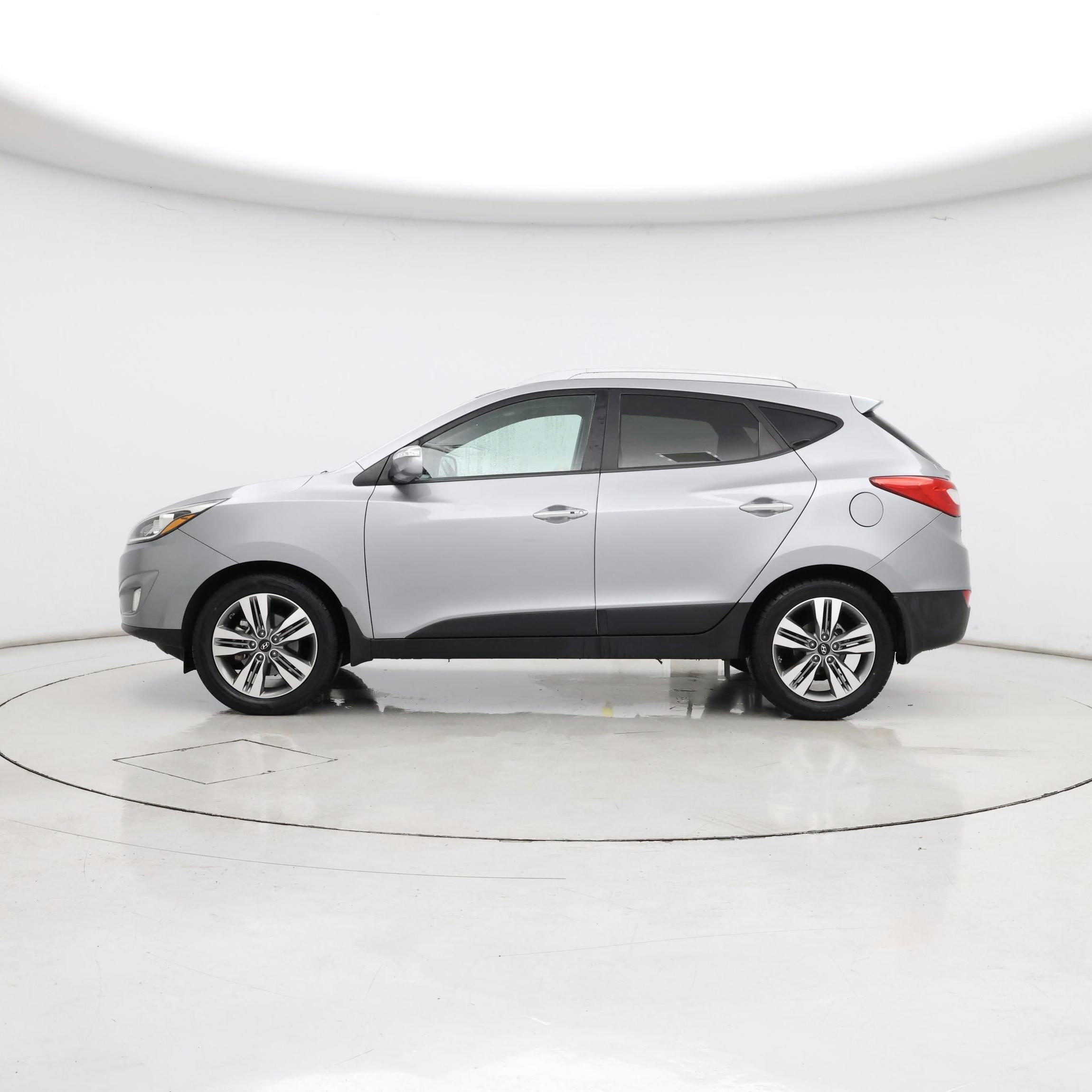 Thumbnail: 2015 Hyundai Tucson - 3