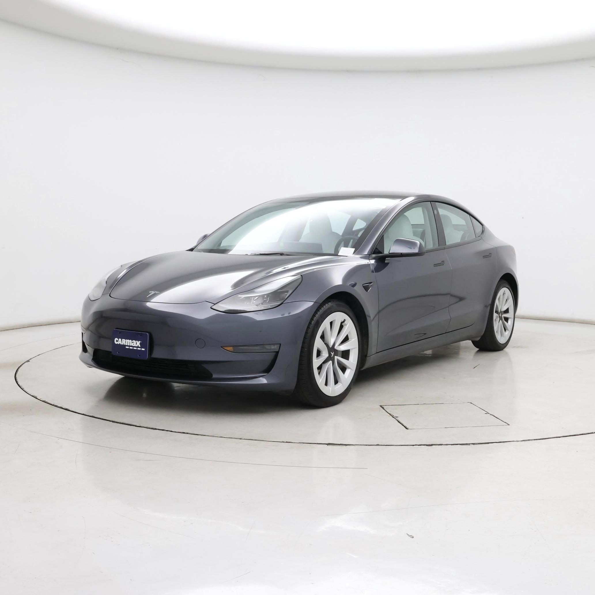 Thumbnail: 2023 Tesla Model 3 - 4