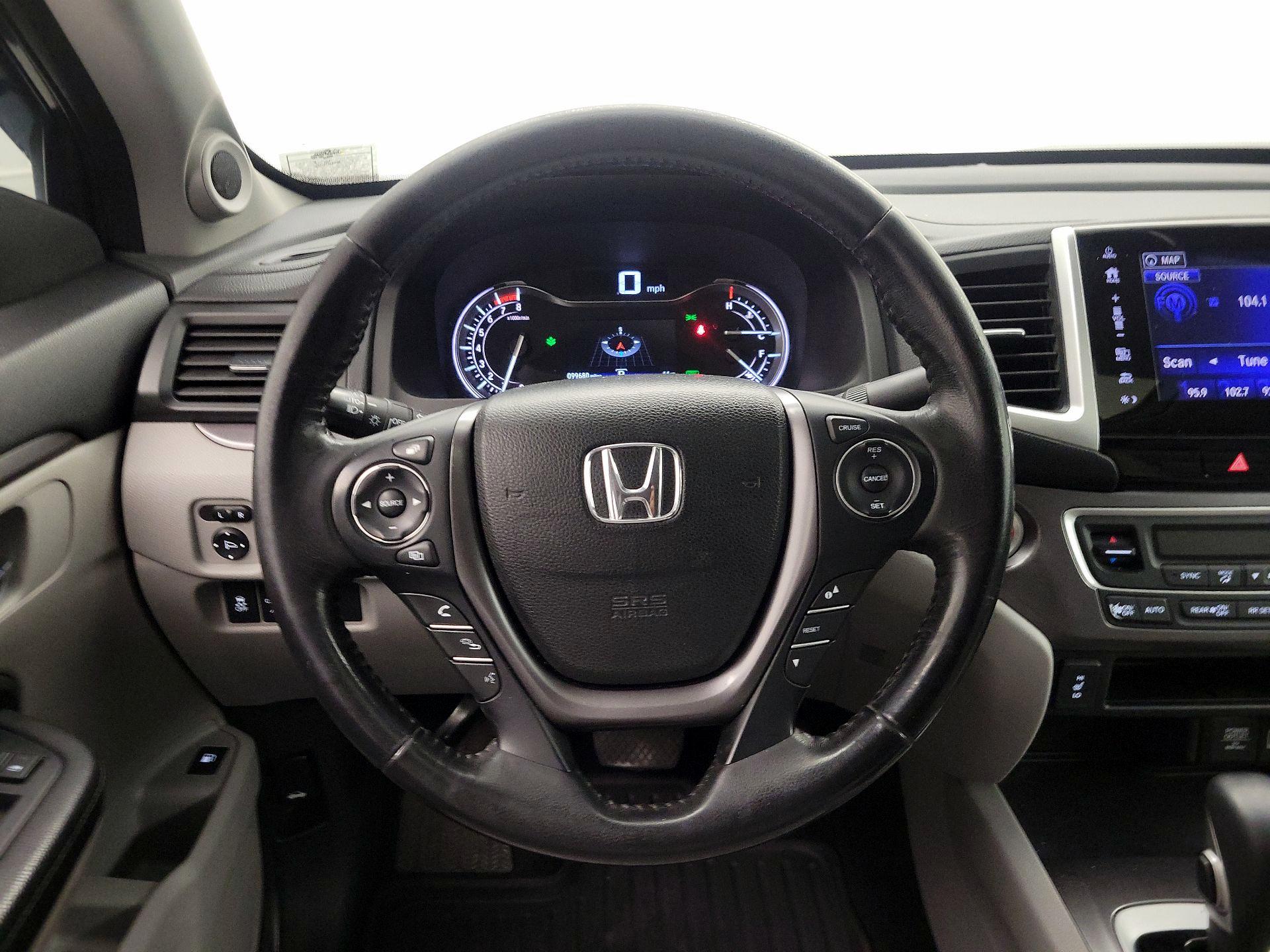 Thumbnail: 2019 Honda Ridgeline - 10