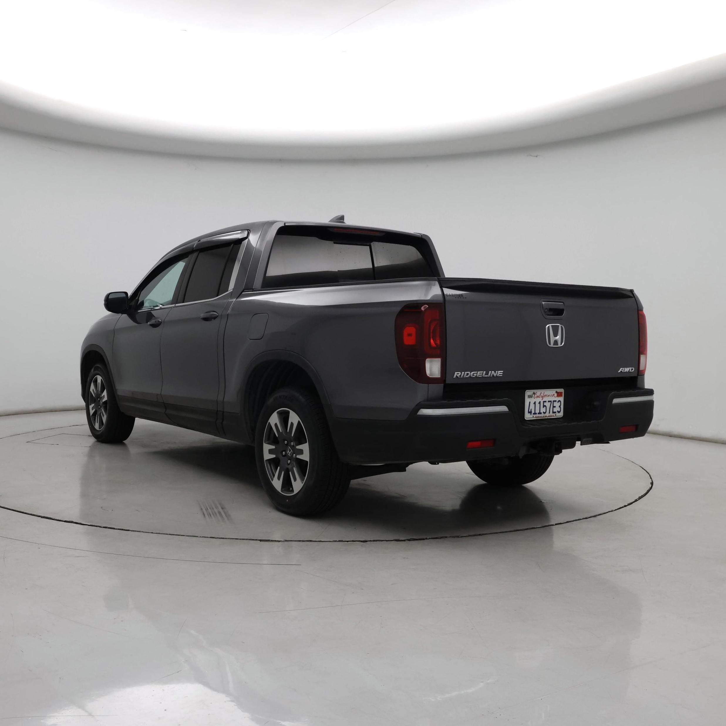 Thumbnail: 2019 Honda Ridgeline - 2