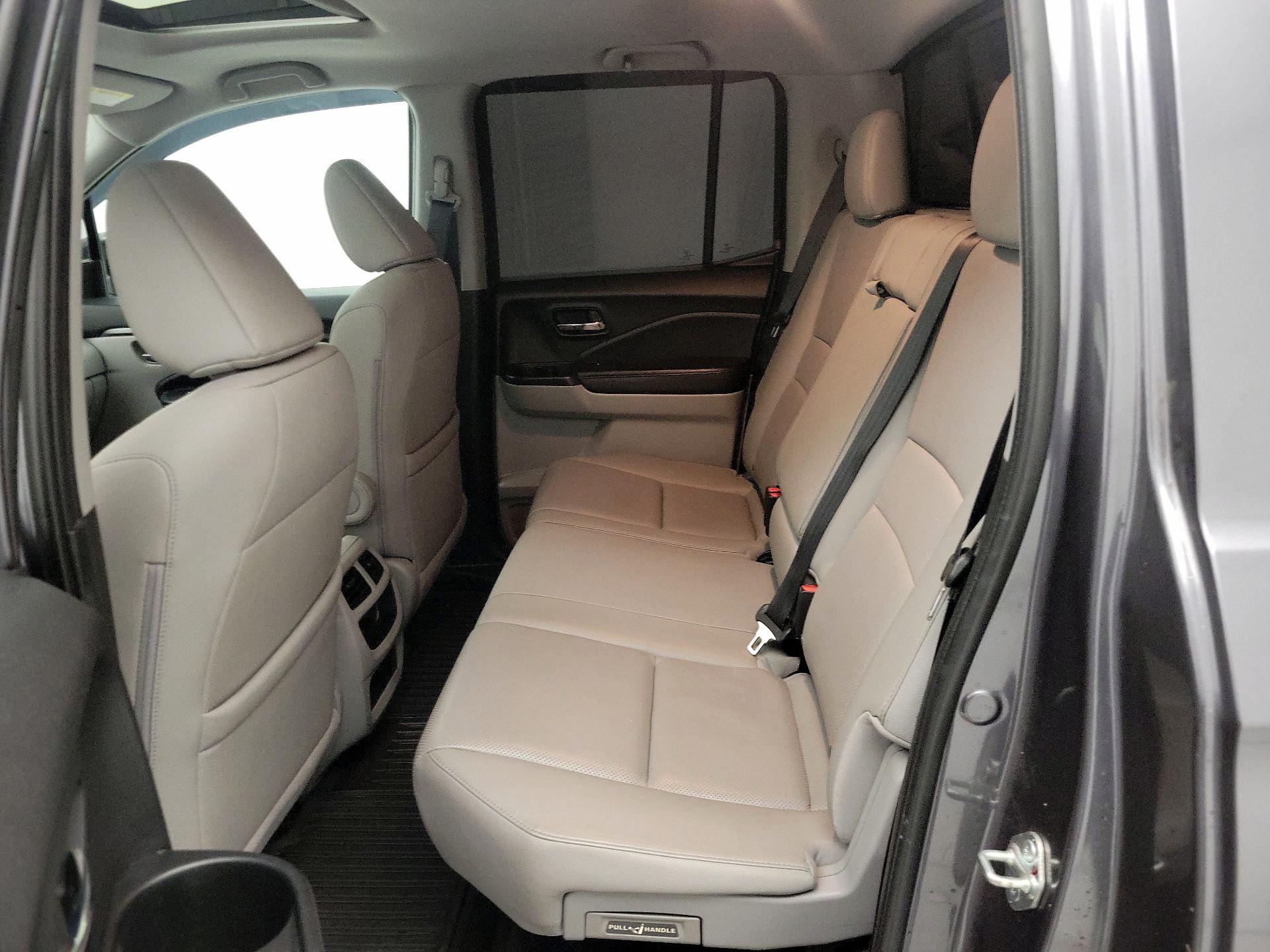 Thumbnail: 2019 Honda Ridgeline - 20