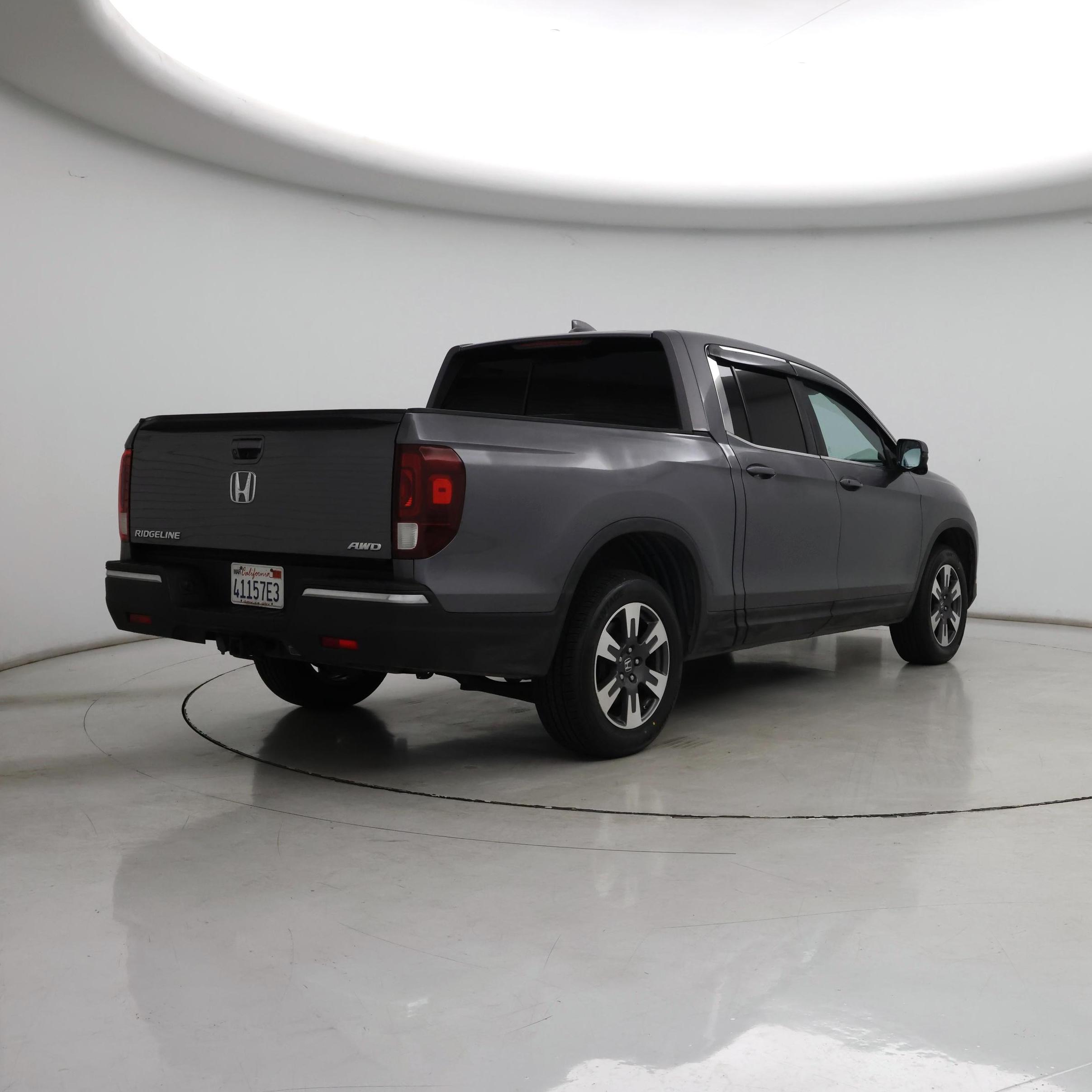 Thumbnail: 2019 Honda Ridgeline - 8
