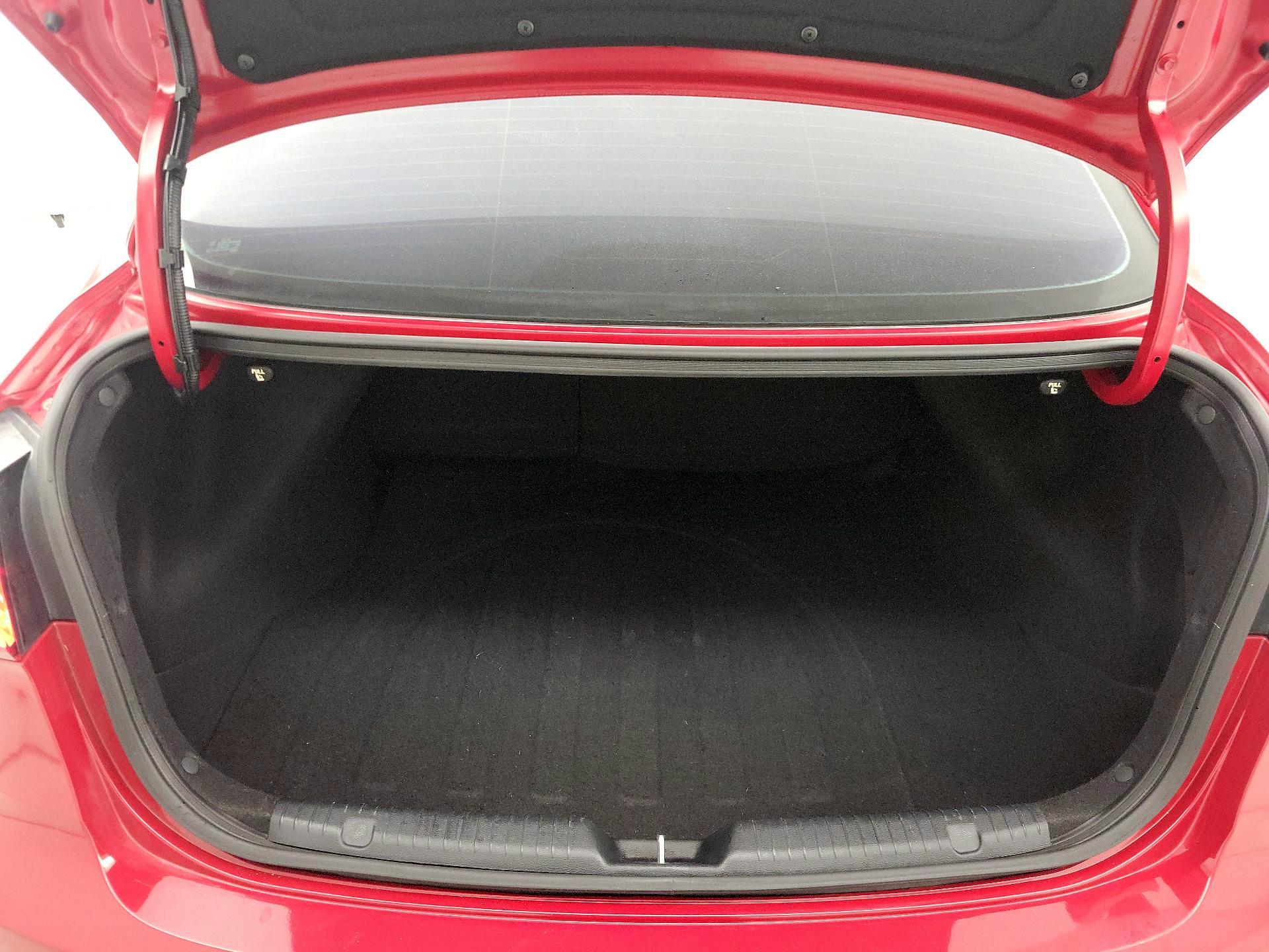 Thumbnail: 2016 Kia Forte - 20