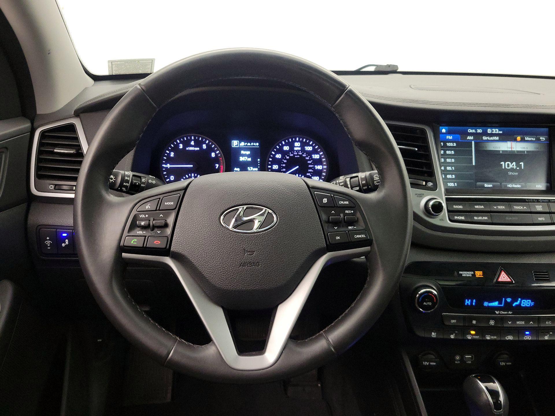 Thumbnail: 2017 Hyundai Tucson - 10