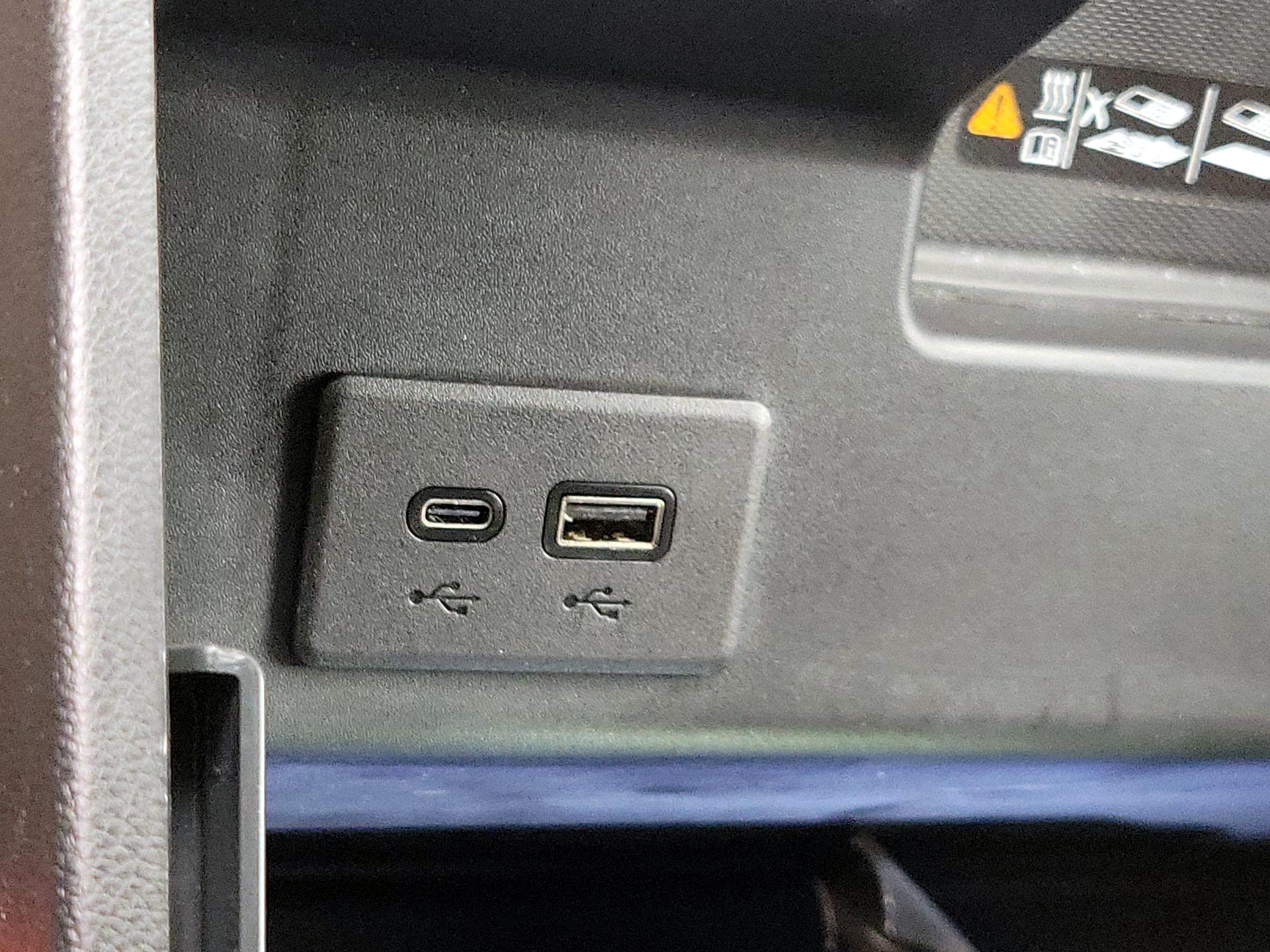 Thumbnail: 2023 GMC Sierra 1500 - 19