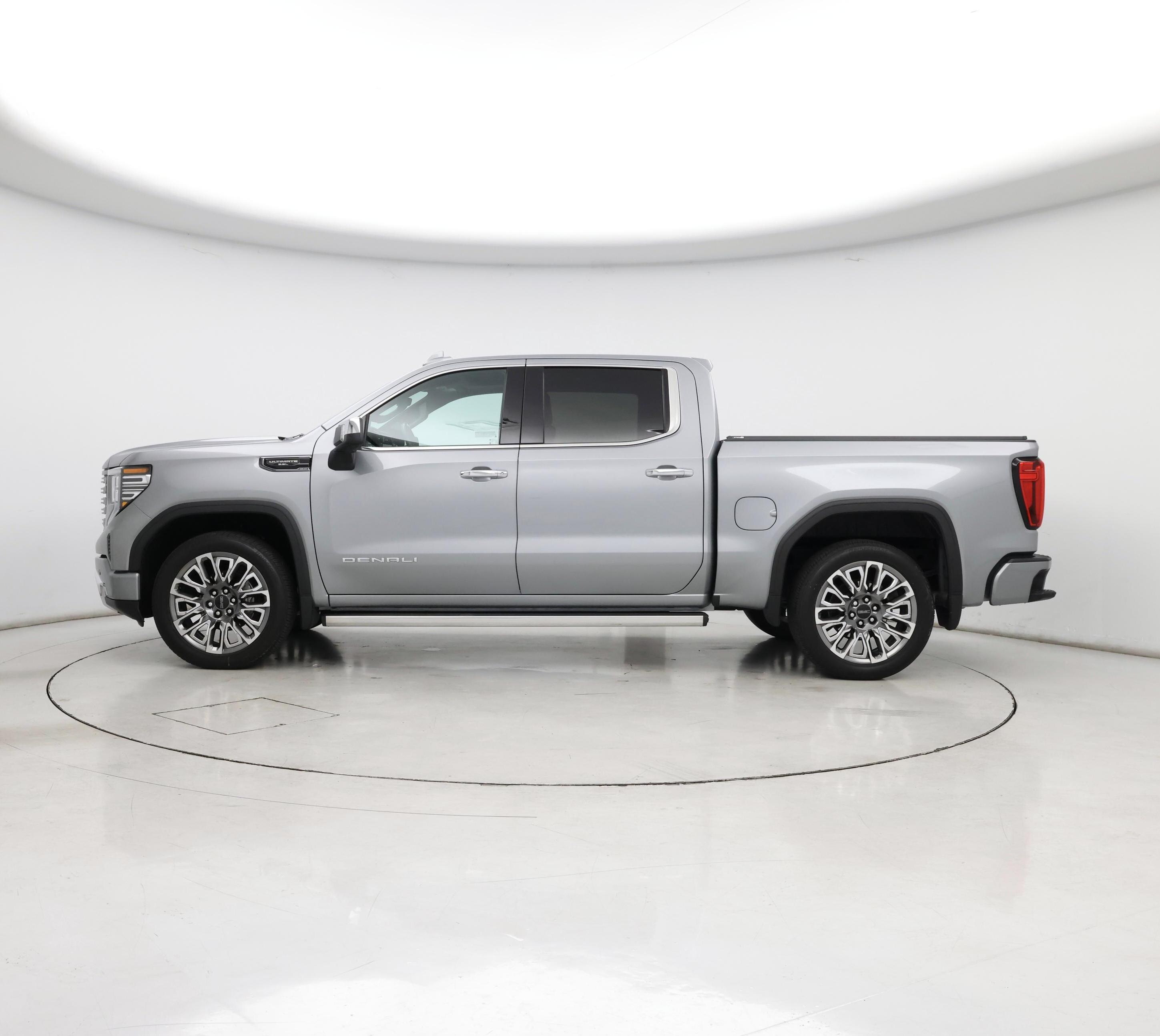 Thumbnail: 2023 GMC Sierra 1500 - 3