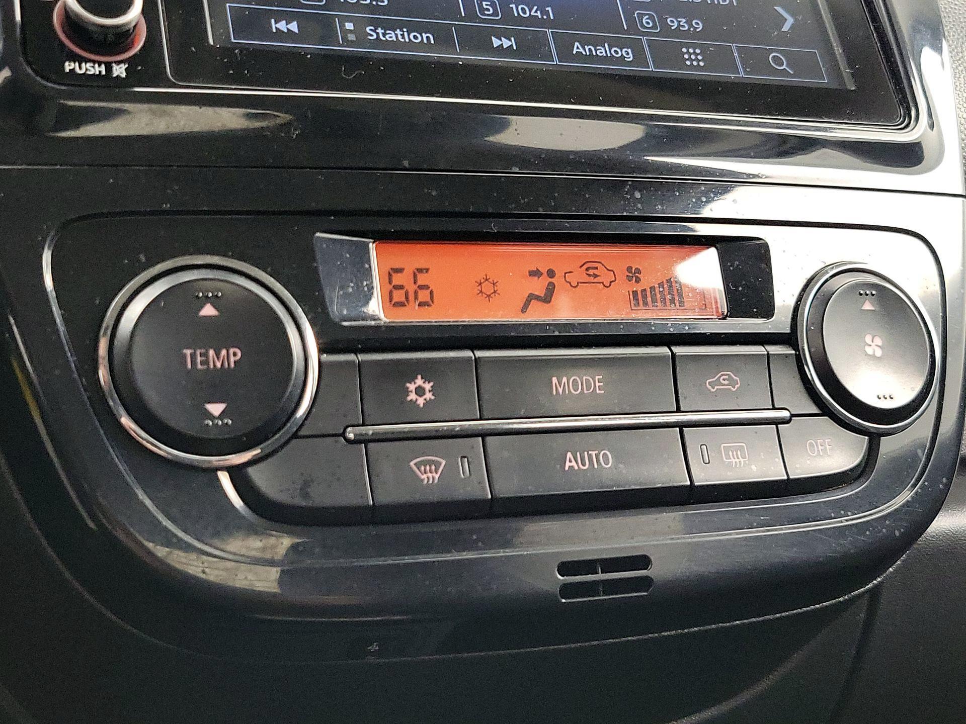 Thumbnail: 2022 Mitsubishi Mirage - 16