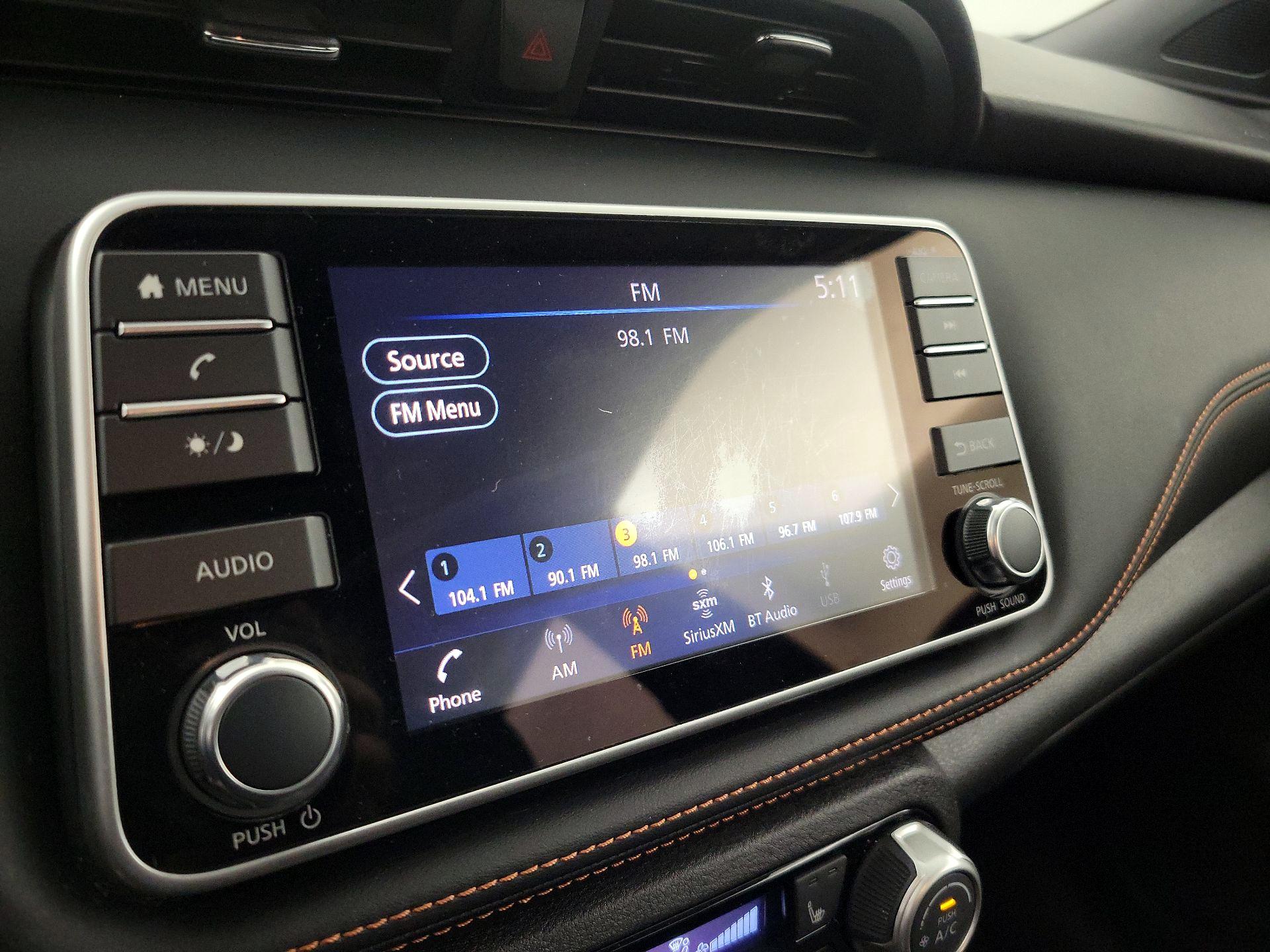 Thumbnail: 2020 Nissan Kicks - 14