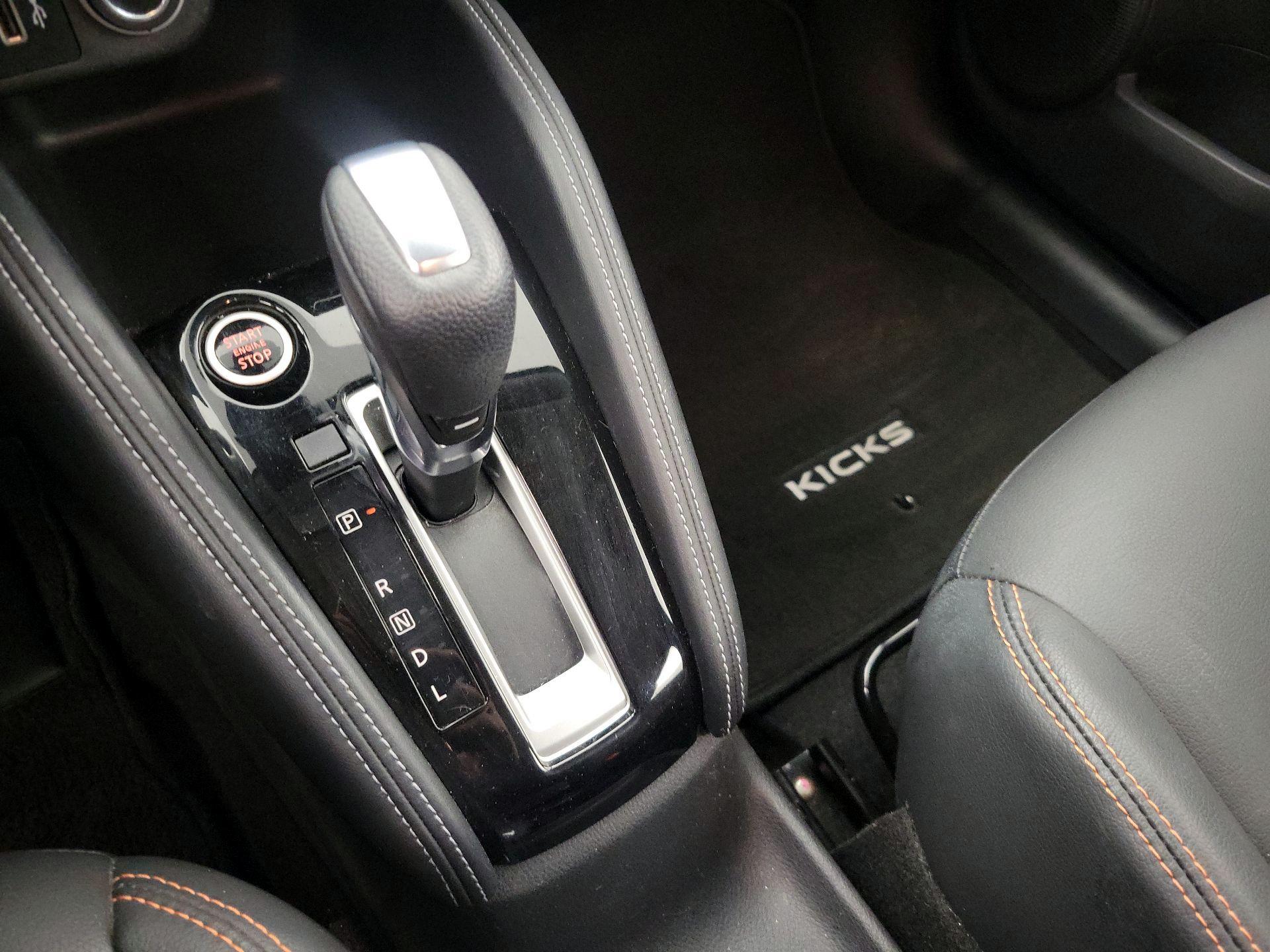 Thumbnail: 2020 Nissan Kicks - 16