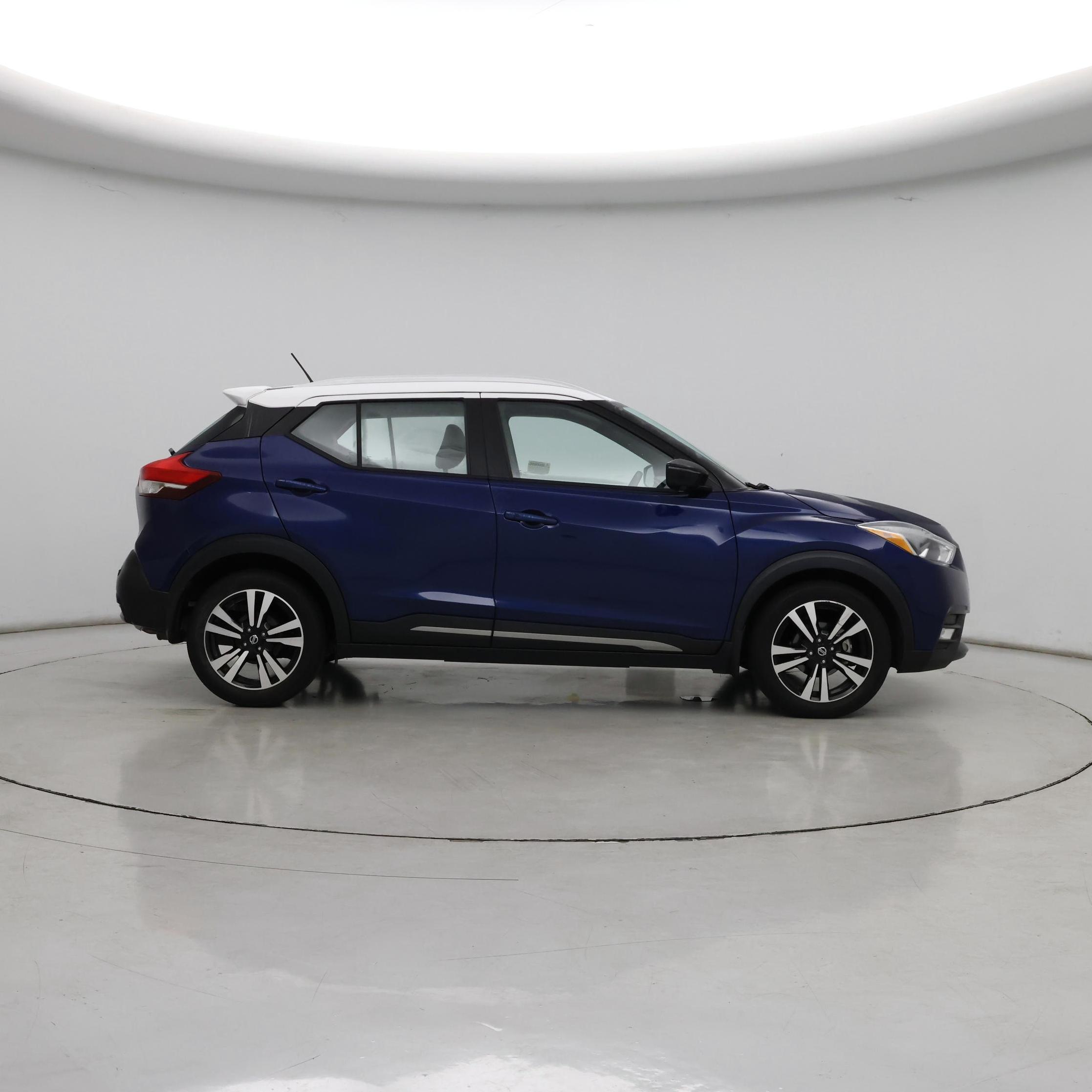 Thumbnail: 2020 Nissan Kicks - 7