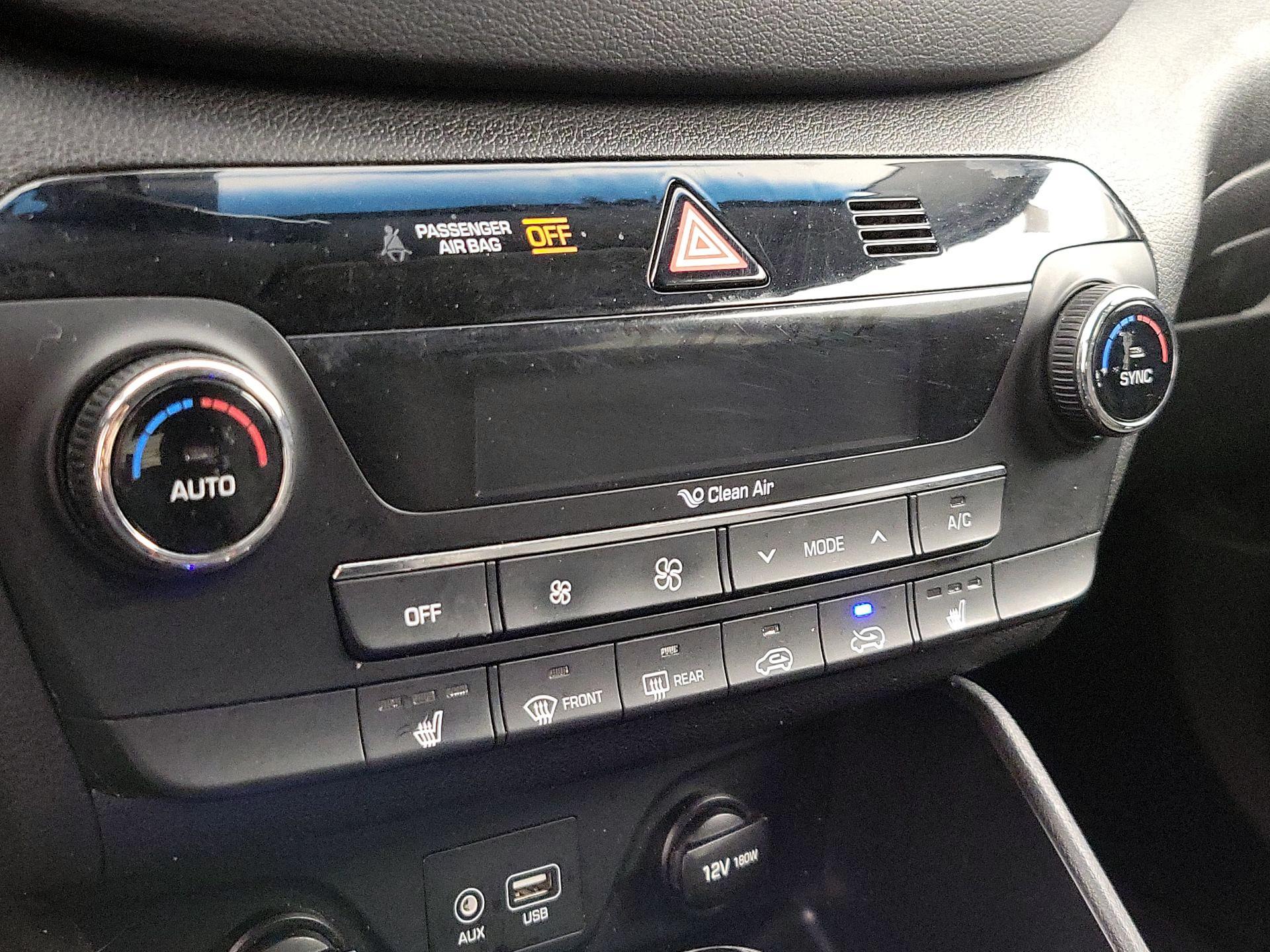 Thumbnail: 2018 Hyundai Tucson - 17